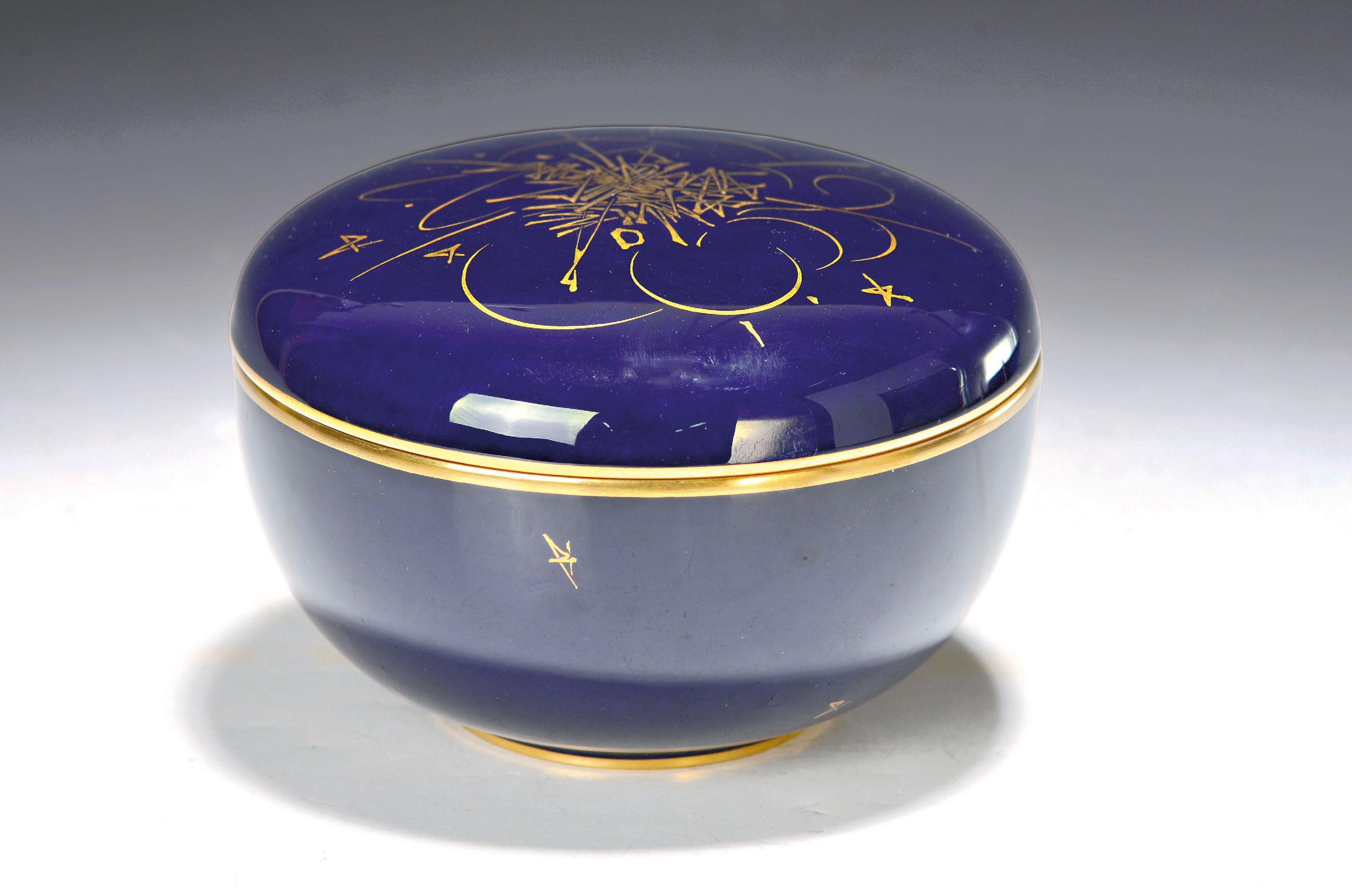 Image 27048548 - Bonbonniere, Nationale Sevres, Georges Mathieu, 1921 - 2012, around 1976, cobalt bluewith ...