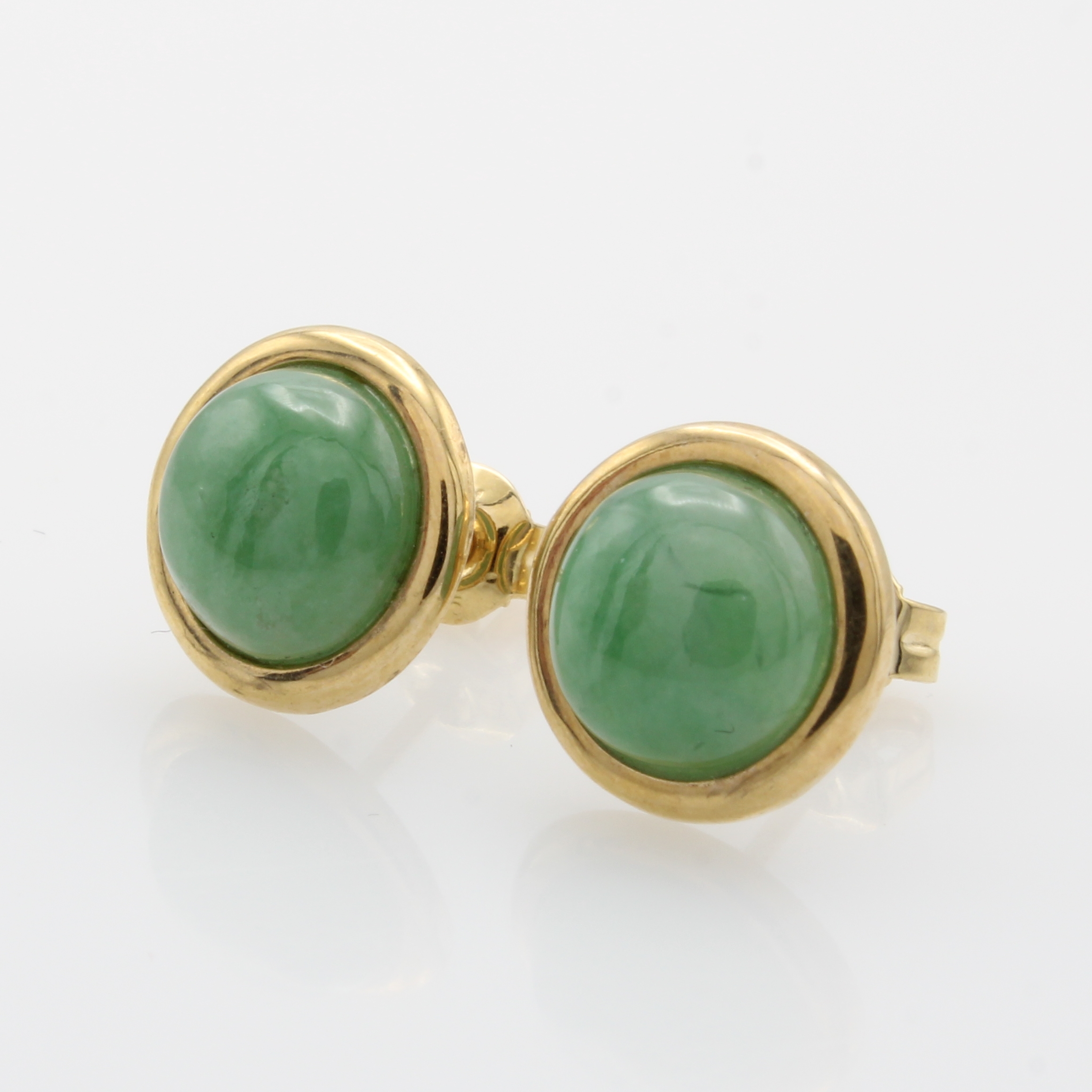 Image 27048555 - Paar Ohrstecker mit Jade, GG 585/000, D. ca.8 mm