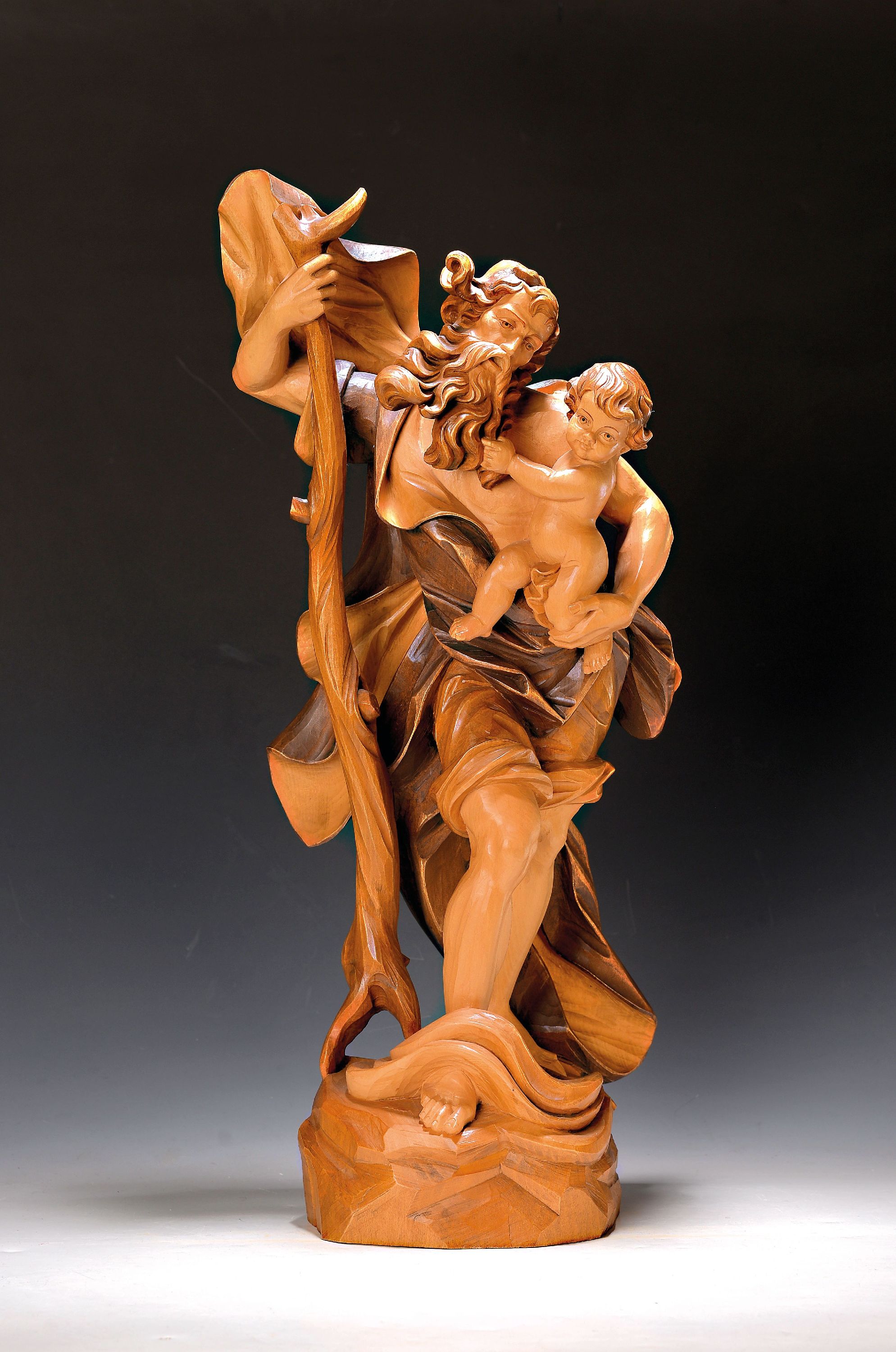 Bildschnitzerei/Heiligenfigur, Josef Ohmayer Obersdorf, wohl 70er Jahre, Heiliger Christophorus, geschnitzt, H. 63.5 cm
