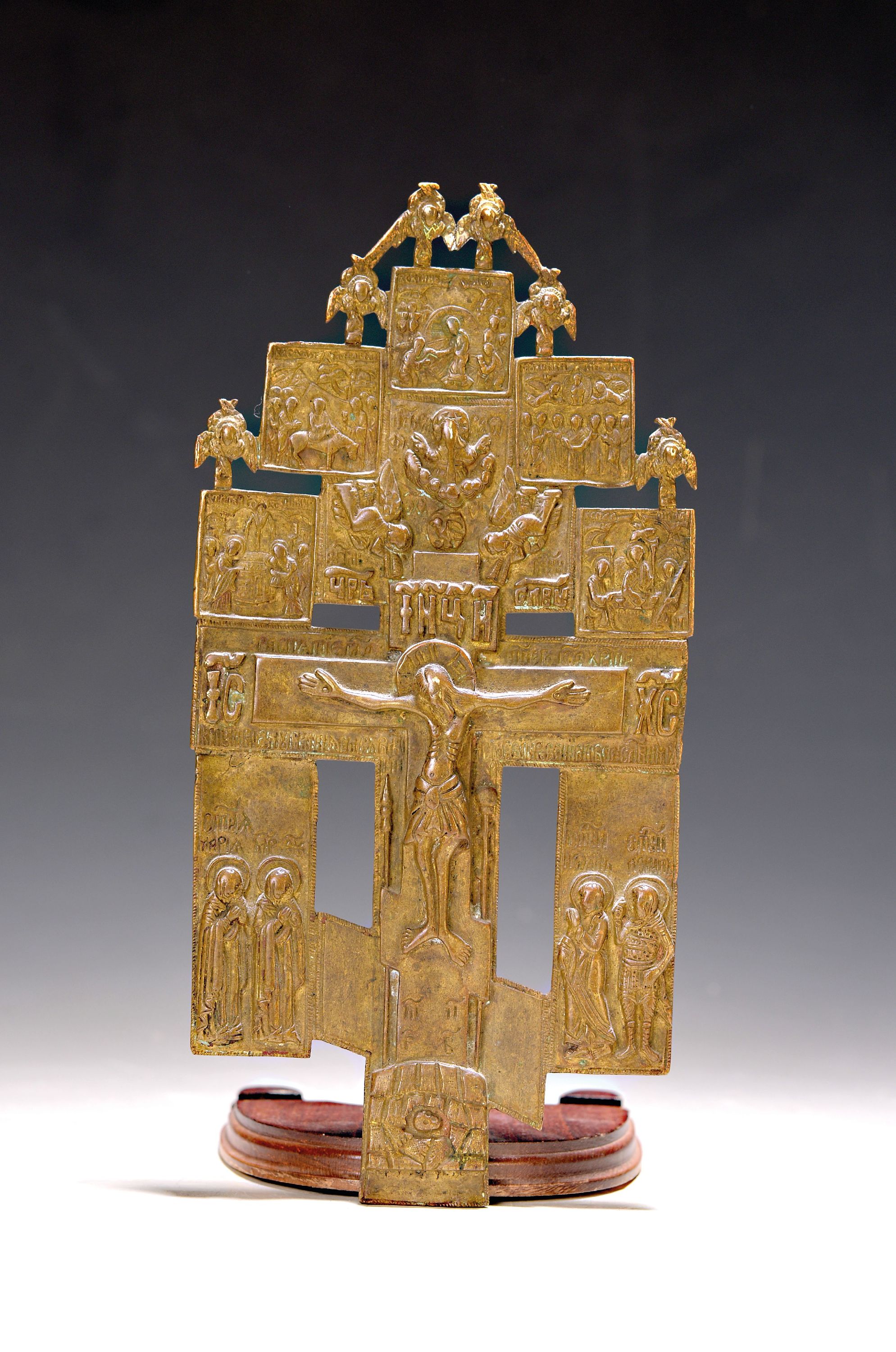 Detail k: Hauskreuz, Russland, 19. Jh., Messing, 25.5 x 12 cm