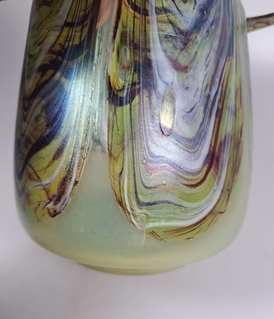 27048821g - Bonbonniere, Wilhelm Kralik Sohn, um 1910, Schichtglas mit farbigen Einschmelzungen u.a. ...