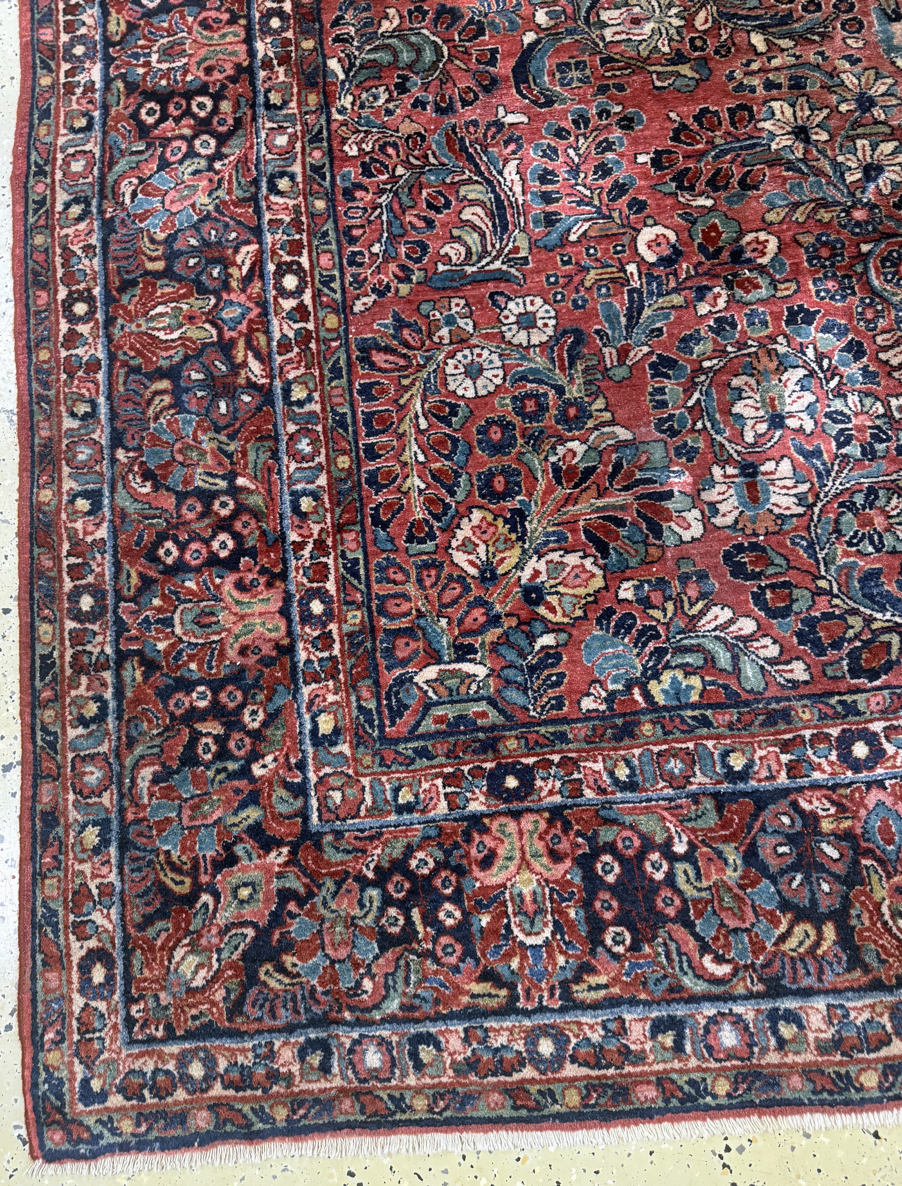 Detail b: US Re-Import Sarogh, Persien, Anfang 20.Jhd., Wolle auf Baumwolle, ca. 295 x 245 cm, EHZ: 2, reinigungsbedürftig