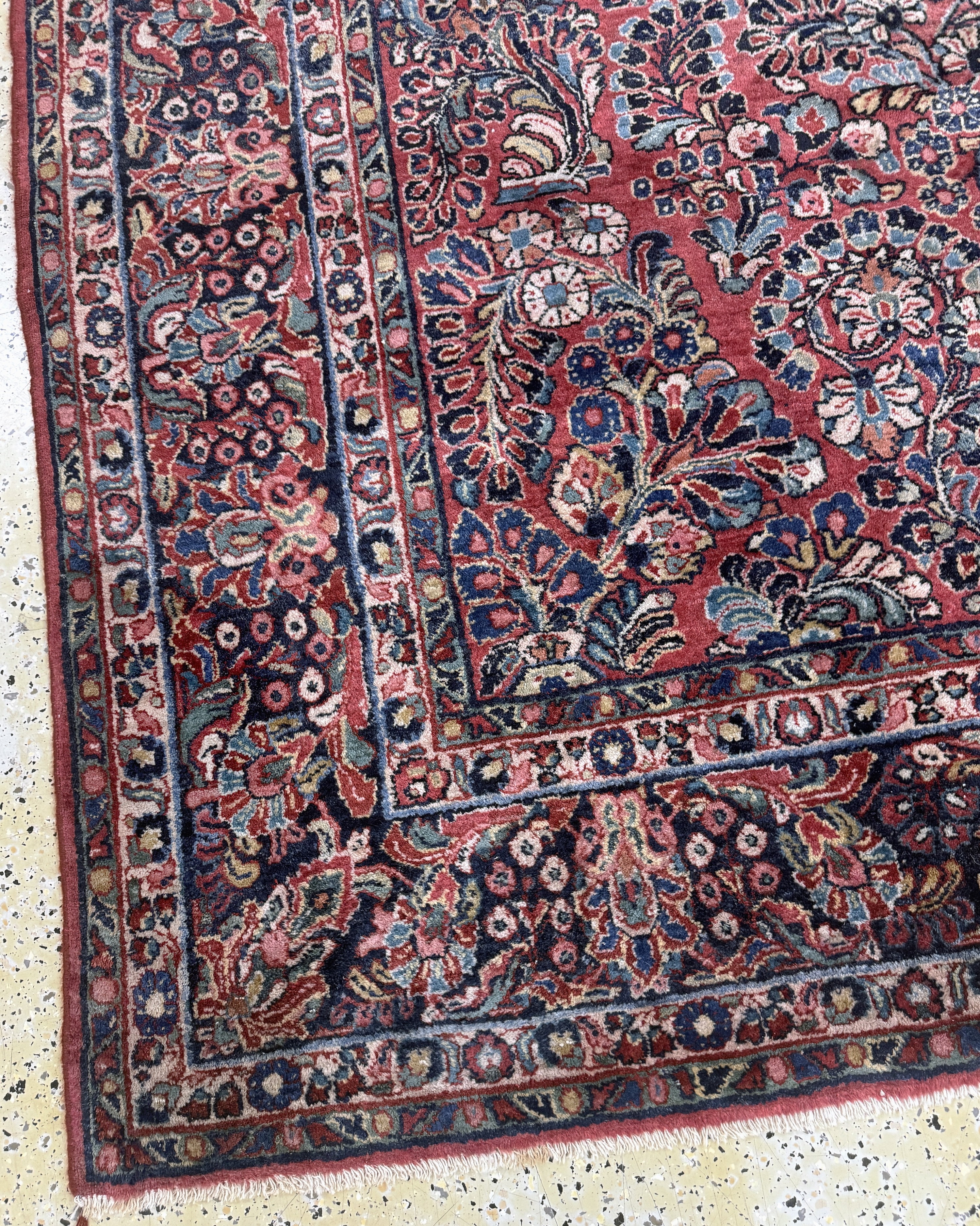Detail e: US Re-Import Sarogh, Persien, Anfang 20.Jhd., Wolle auf Baumwolle, ca. 295 x 245 cm, EHZ: 2, reinigungsbedürftig
