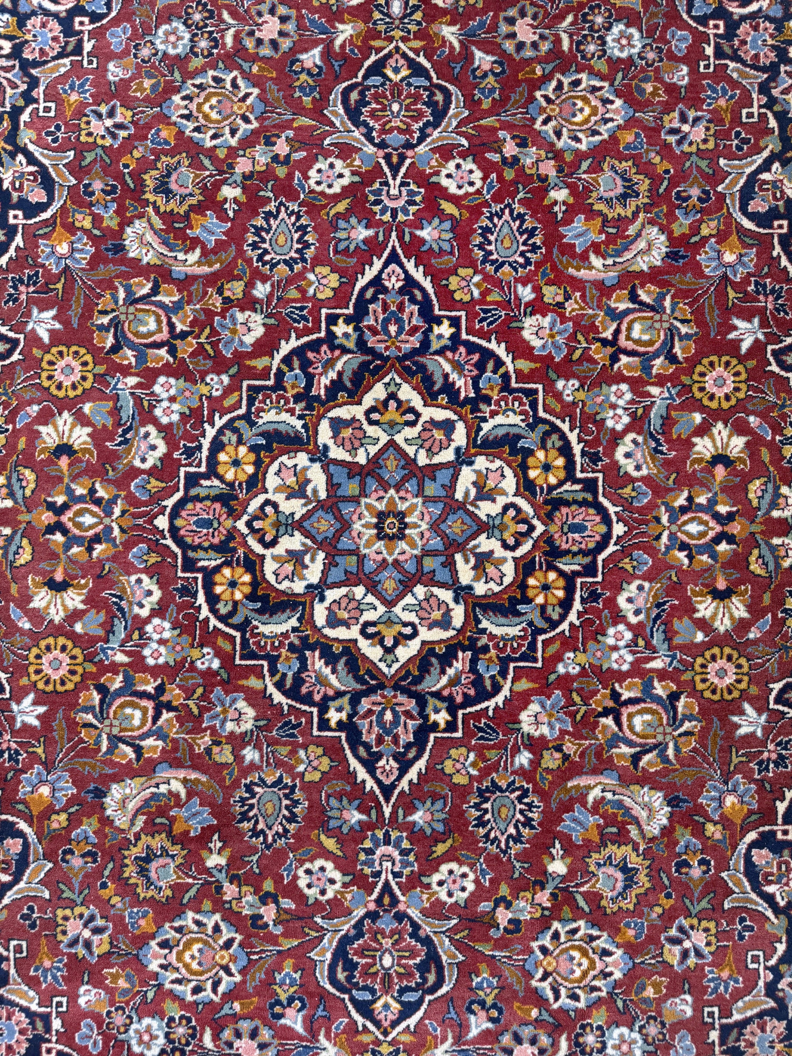 Detail c: Keschan, Persien, Ende 20.Jhd., Wolle auf Baumwolle, ca. 300 x 210 cm, EHZ: 2