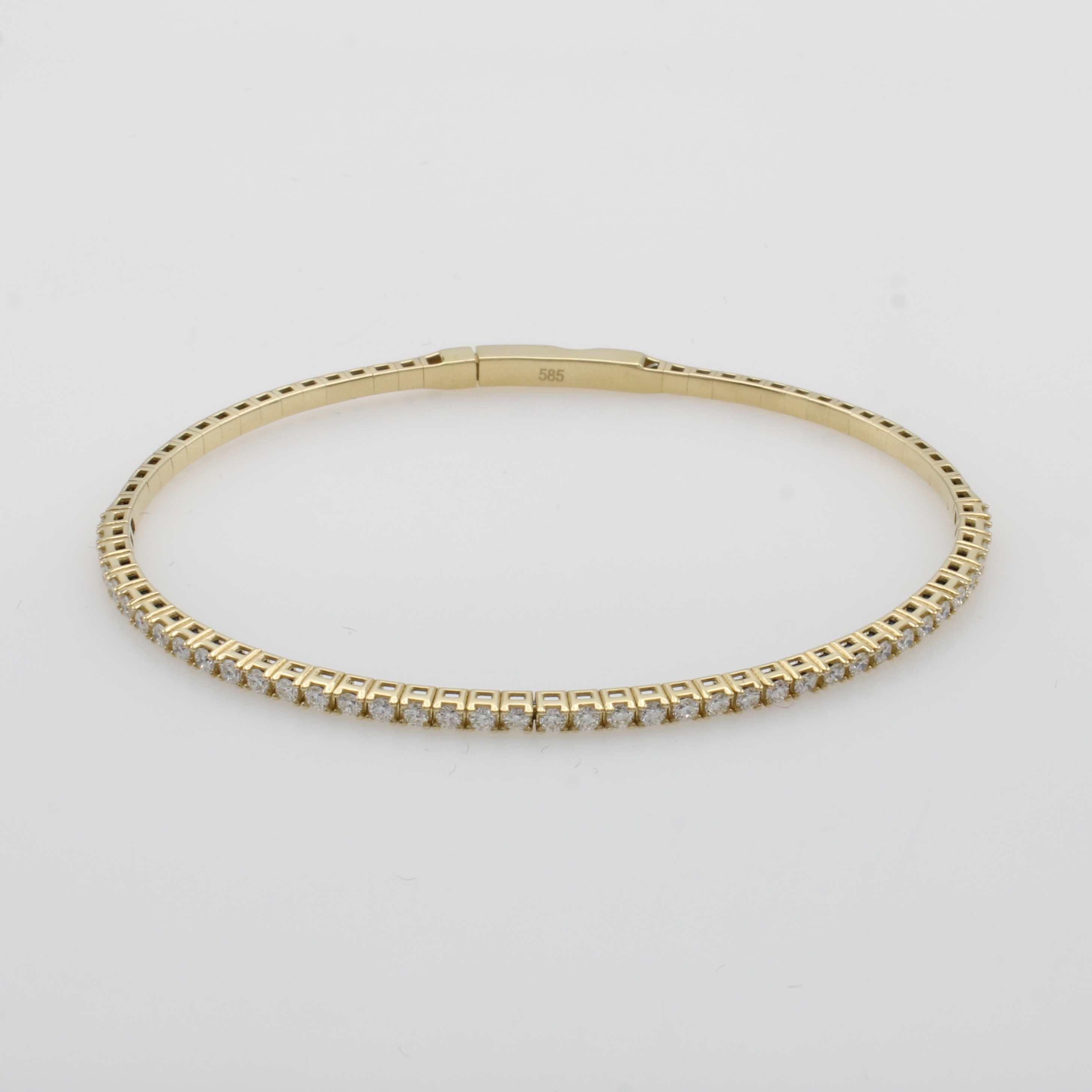 Image 27049094 - Armreif mit Brillanten, GG 585/000, Brill. zus. ca. 1 ct Weiß/lupenr., l. bewegl. ...