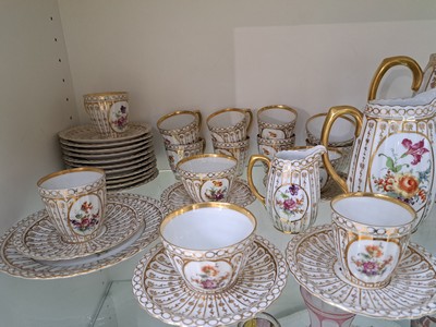 27049046e - Kaffeeservice für 12 Personen, Württemberg Porzellan, um 1920-30, Porzellan, reiche ...