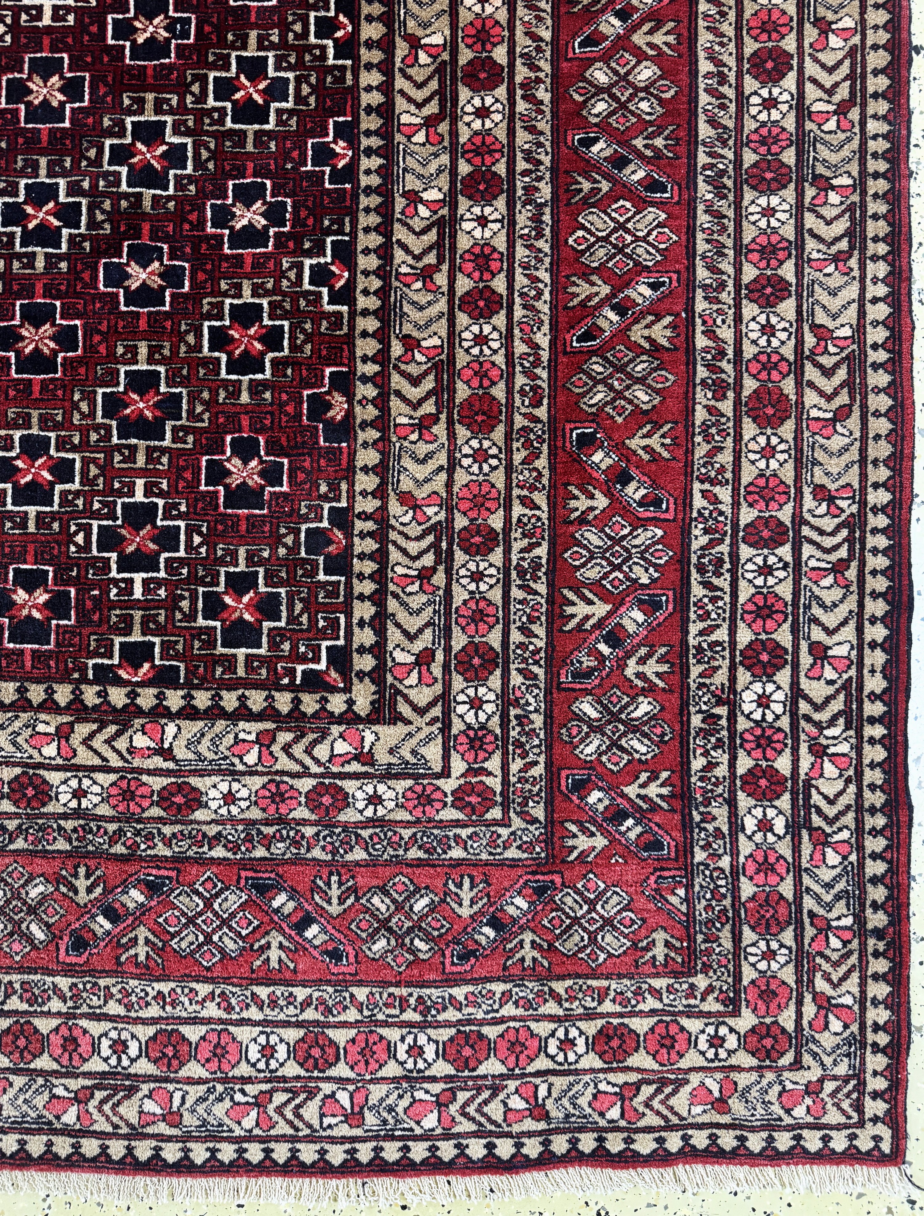 Detail a: Dolatabad, Afghanistan, Mitte 20.Jhd, Wolleauf Wolle, ca. 348 x 250 cm, EHZ: 2