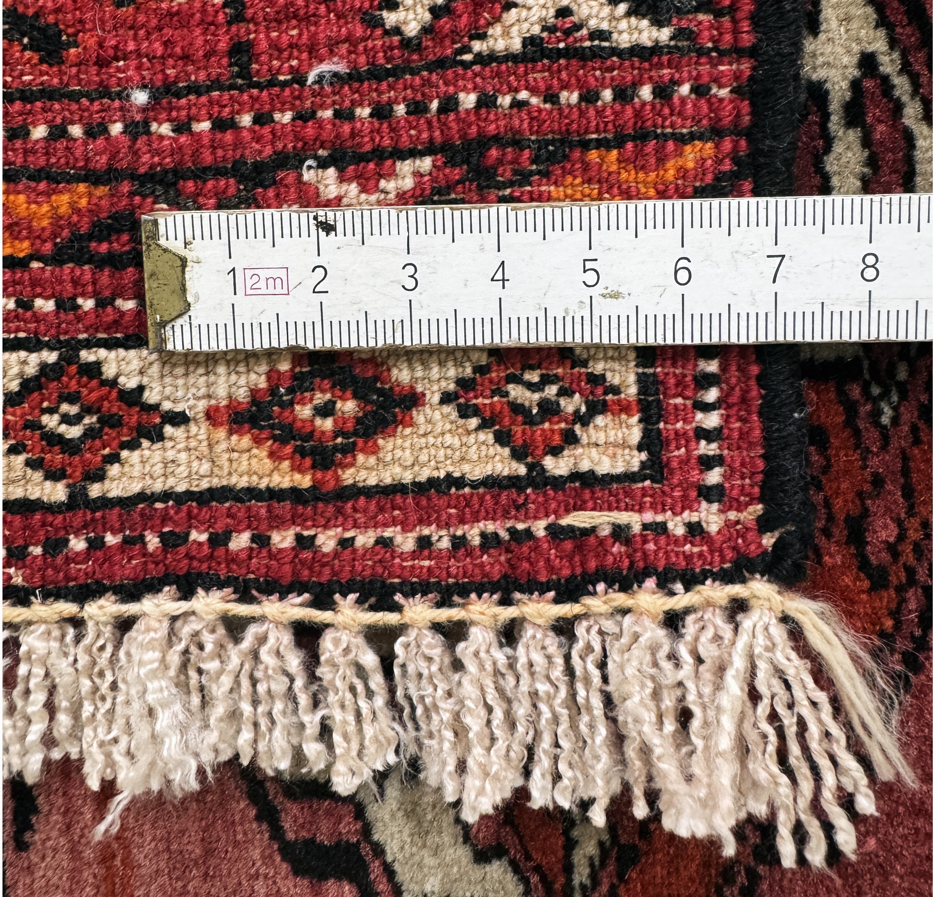 Detail e: Torkmen fein, Persien, mitte 20.Jhd, Wolle auf Seide, ca. 180 x 120 cm, EHZ: 2(kleine Florfehlstellen)