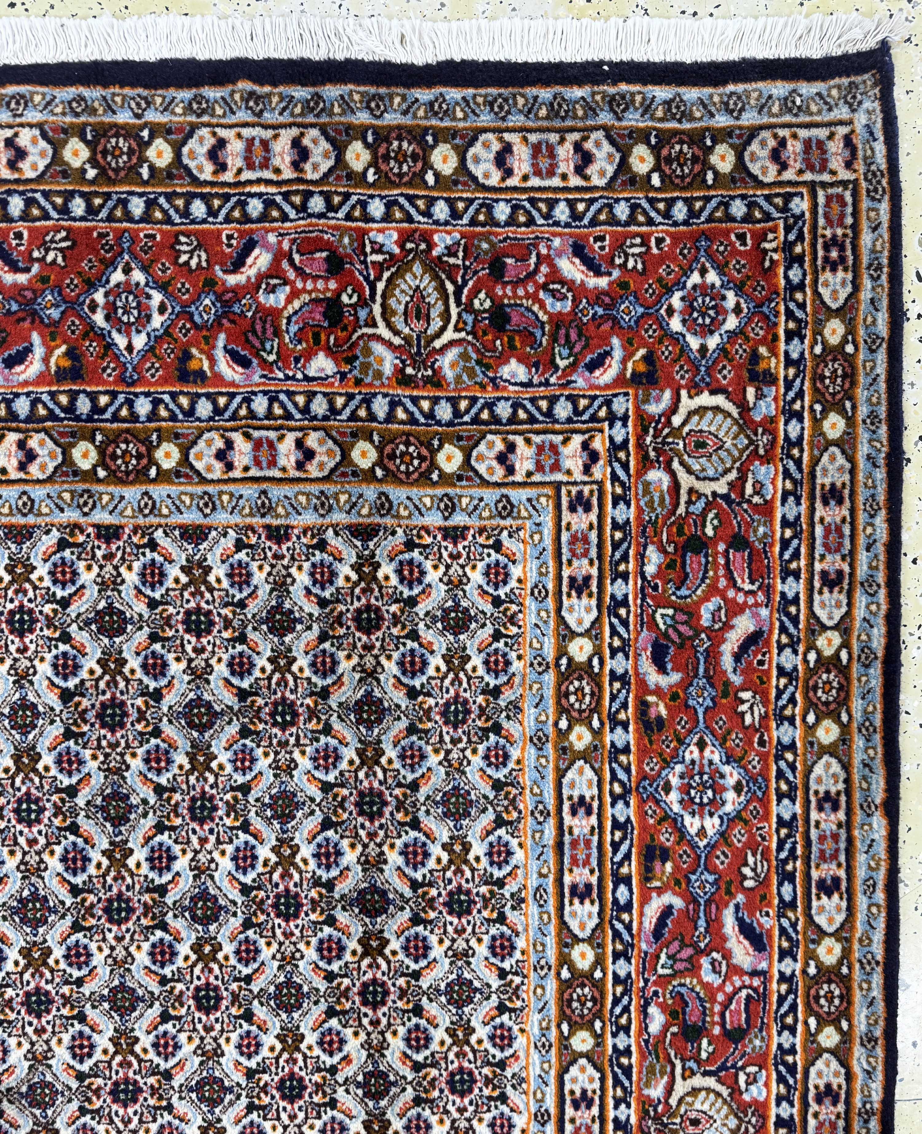Detail d: Mud fein, Persien, Ende 20.Jhd, Korkwolle mit Seide, ca. 195 x 190 cm, EHZ: 2