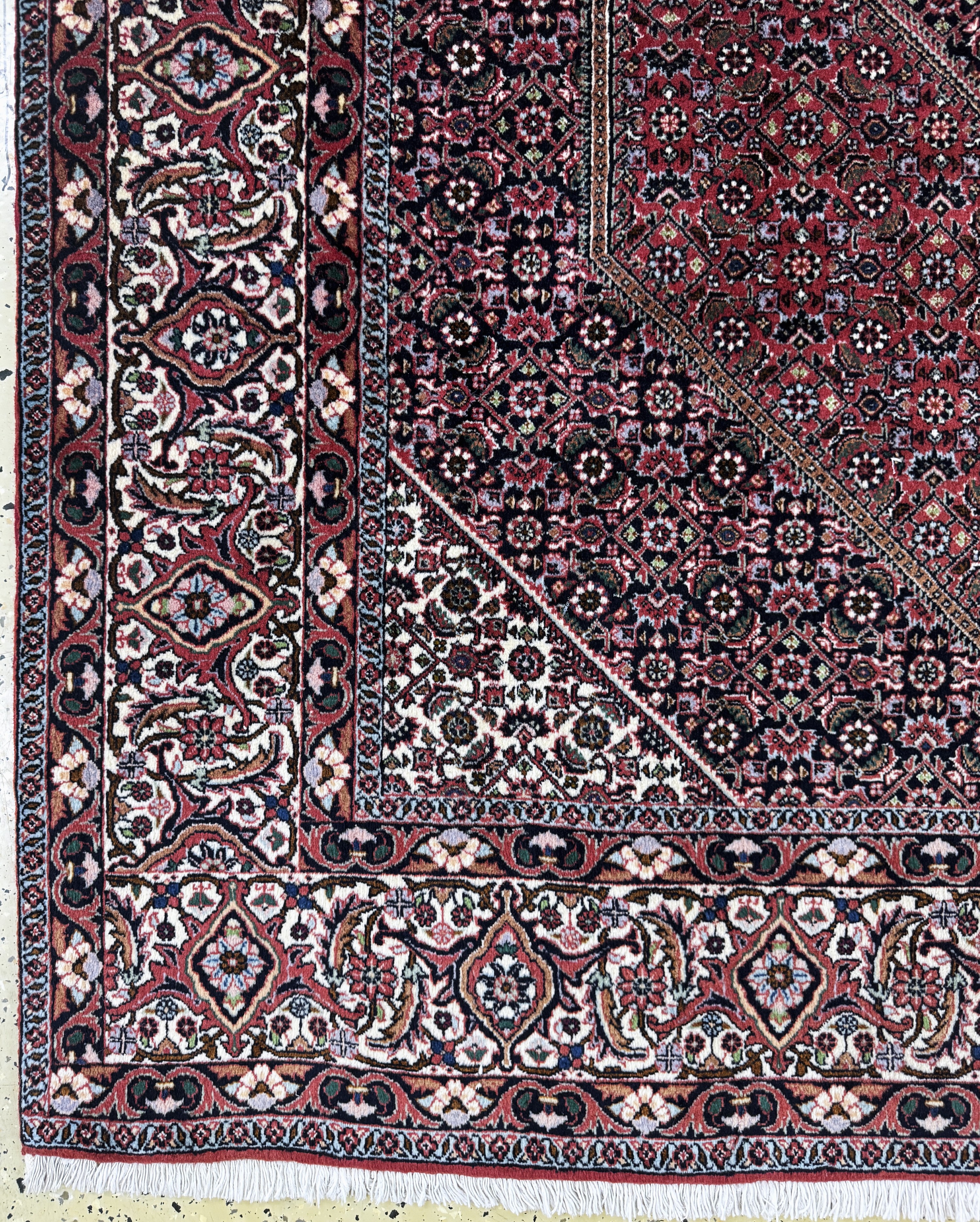 Detail b: Bidjar fein, Persien, Ende 20.Jhd, Korkwolle auf Baumwolle, ca. 200 x 200 cm, EHZ: 2