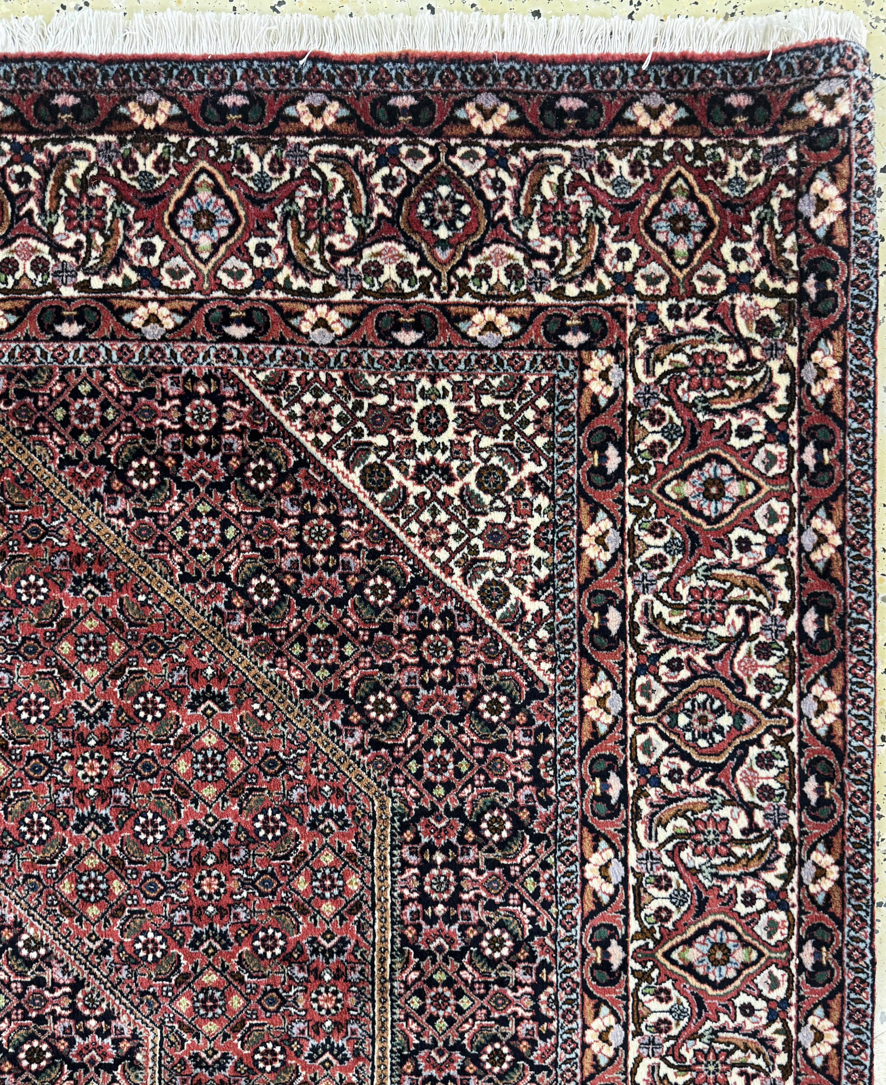 Detail e: Bidjar fein, Persien, Ende 20.Jhd, Korkwolle auf Baumwolle, ca. 200 x 200 cm, EHZ: 2