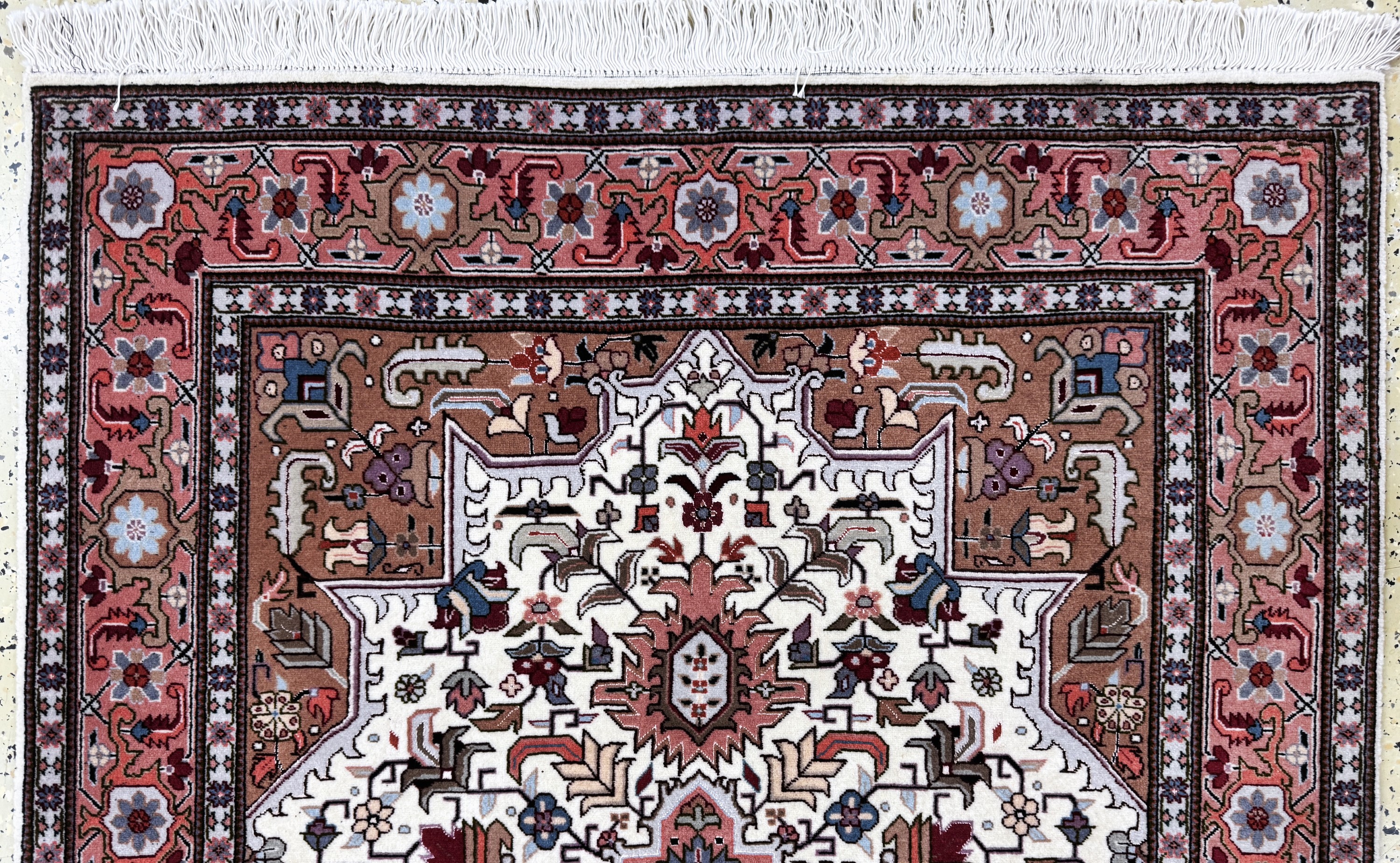 Detail a: Täbriz fein(50 Raj), Persien, Ende 20.Jhd, Korkwolle mit Seide, ca. 160 x 105 cm, ca. 500.000 Kn/qm, EHZ: 2