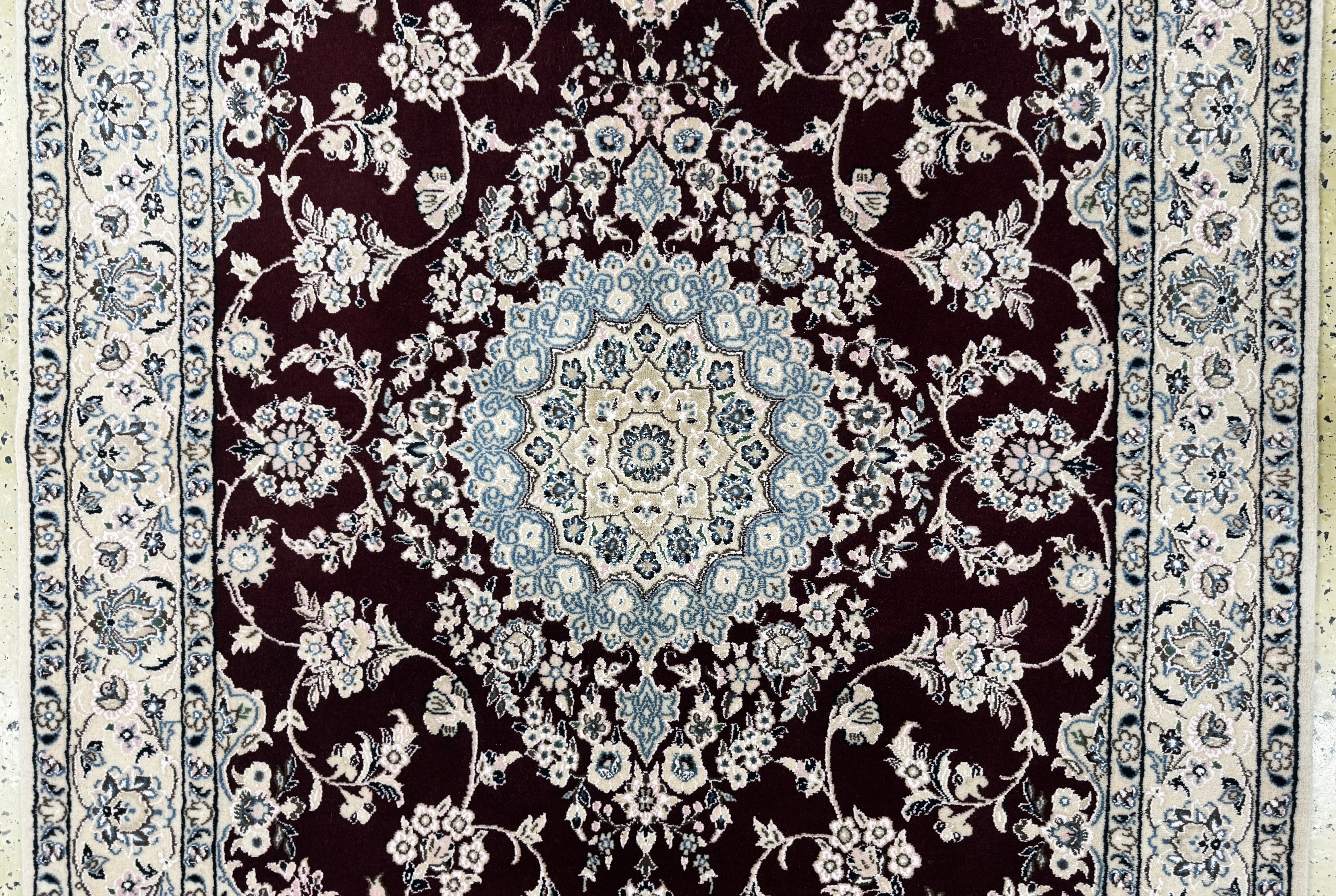 Detail b: Nain fein, Persien, Ende 20.Jhd, Korkwolle, ca. 212 x 132 cm, EHZ: 1-2