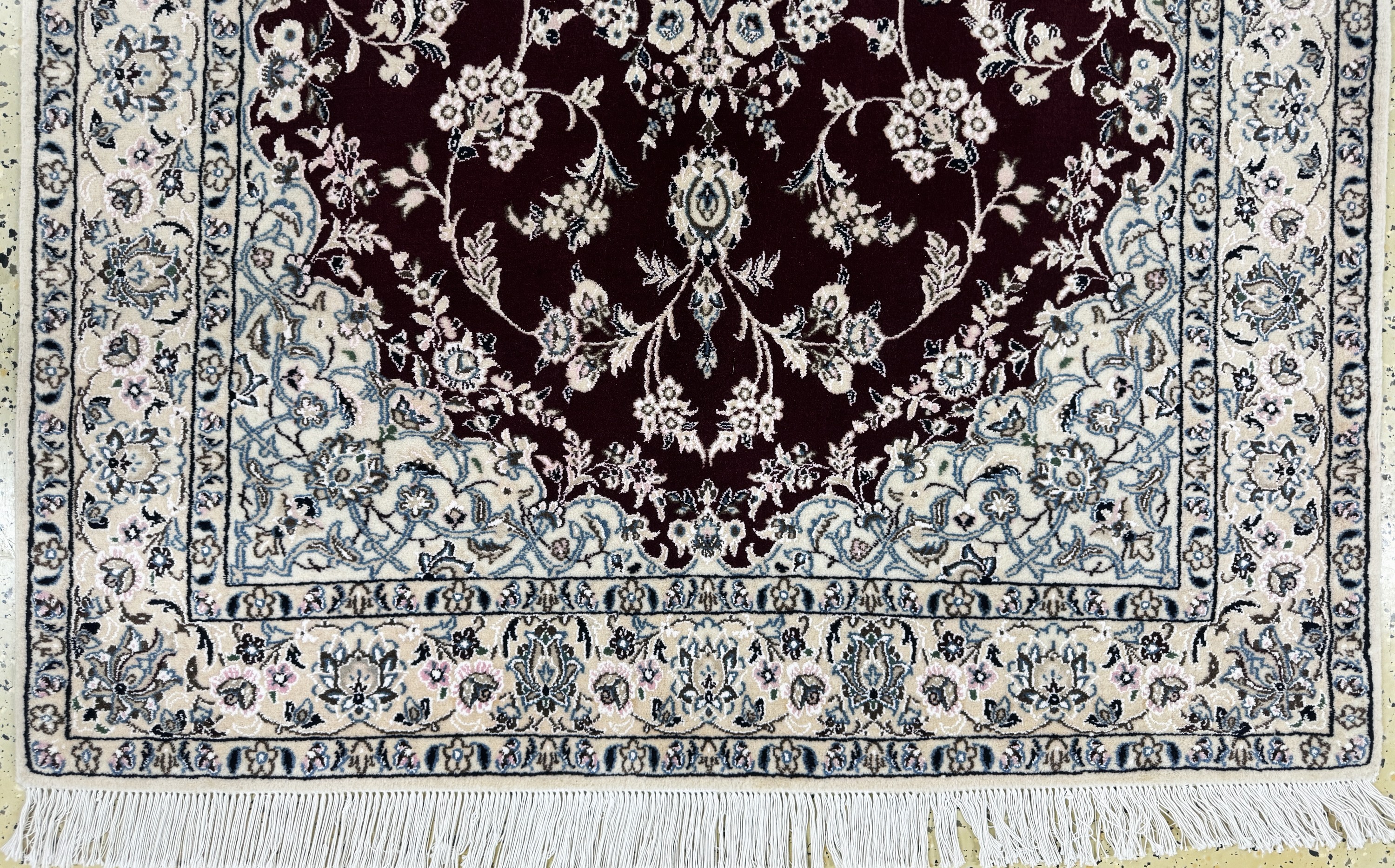 Detail c: Nain fein, Persien, Ende 20.Jhd, Korkwolle, ca. 212 x 132 cm, EHZ: 1-2