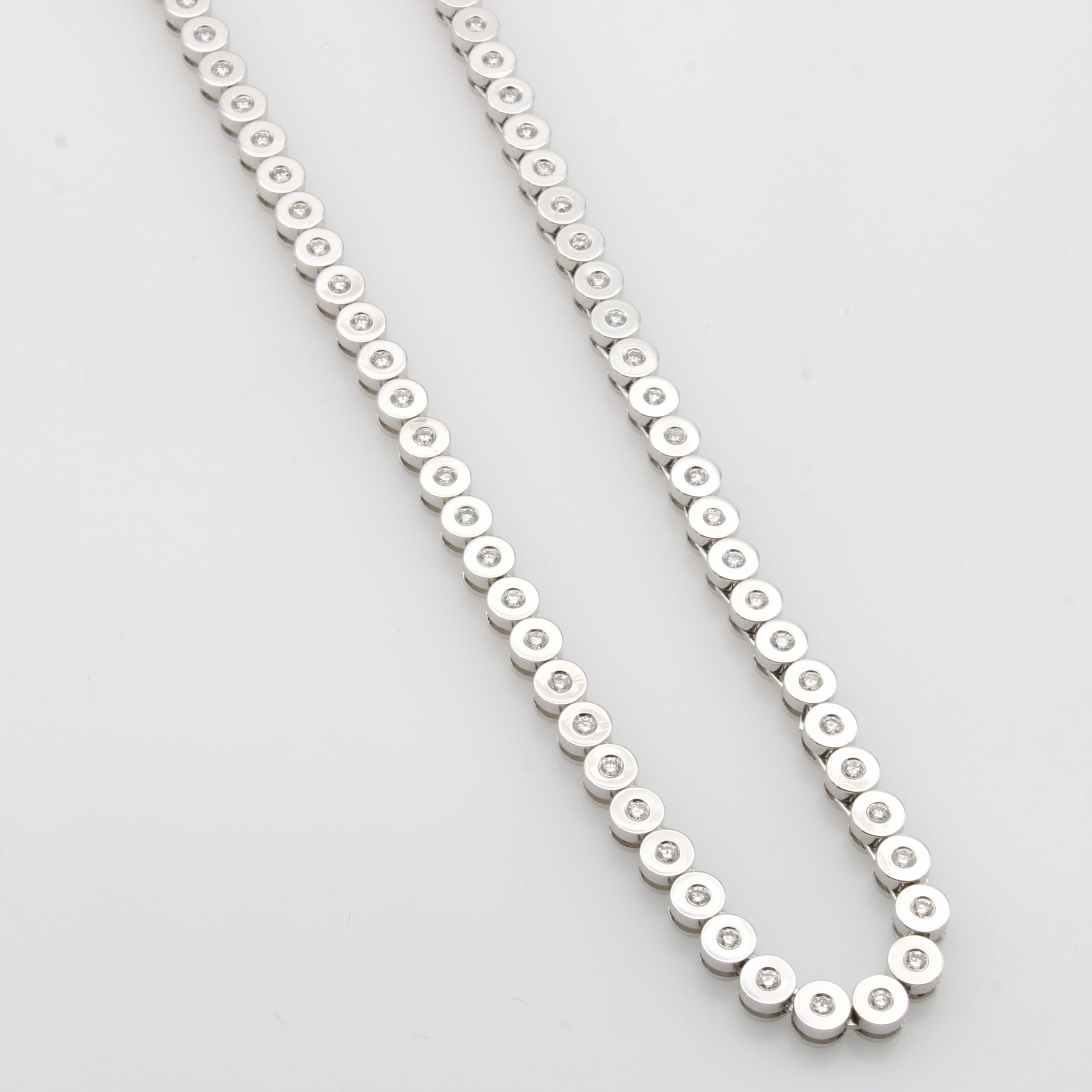 Image 27049181 - Tenniscollier mit Brillanten, WG 585/000, 99 Brill. zus. ca. 2 ct Weiß/p, Kastenschl. ...