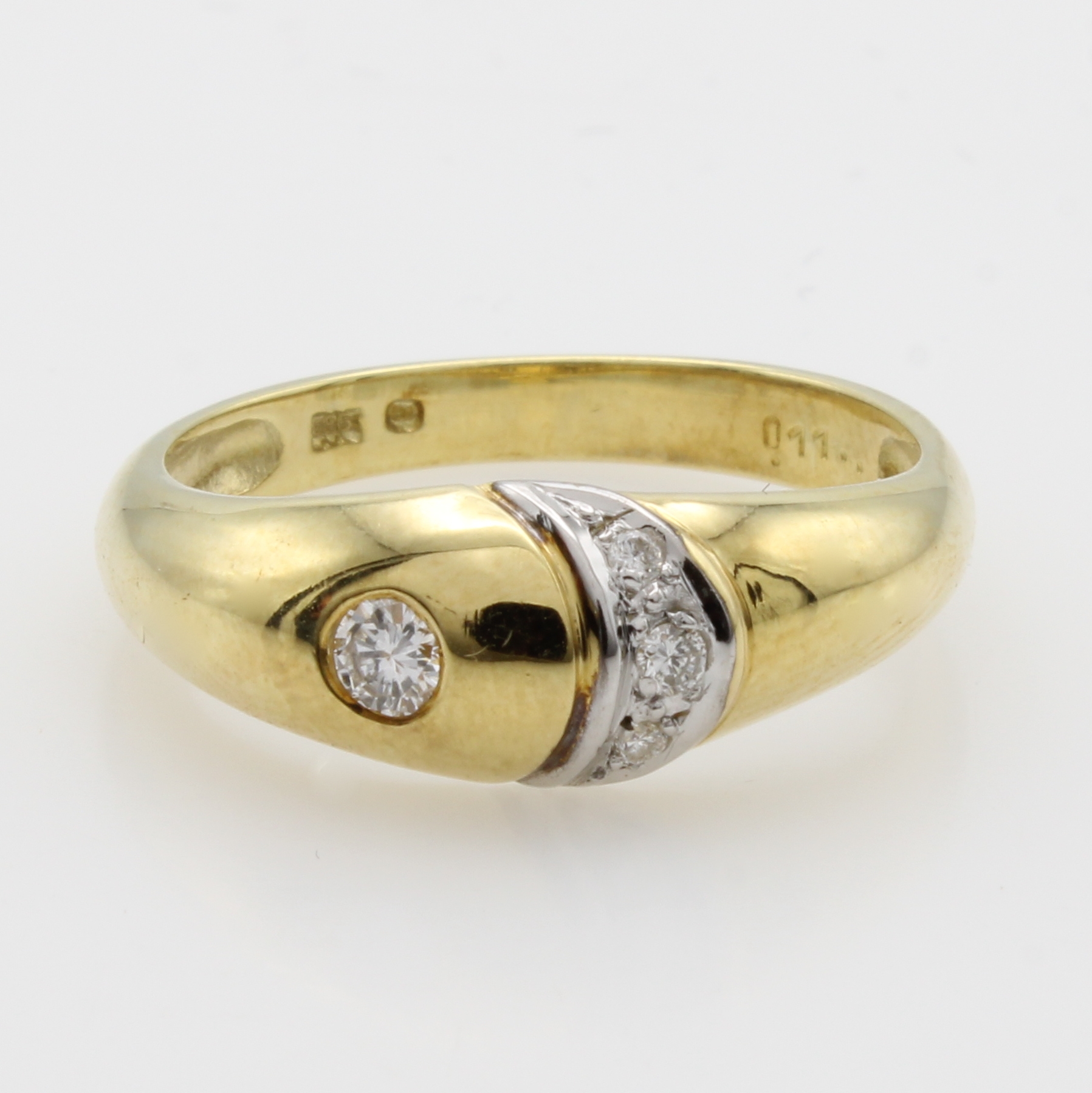 Image 27049190 - Ring mit Brillanten, GG 585/000, konvexer Ringkopf, Brill. zus. ca. 0.11 ct Weiß/p, RW ...