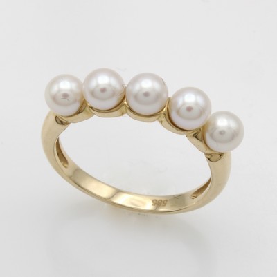 27049104a - Ring mit Akoyazuchtperlen, GG 585/00, 5 weiße Perlen ca. 4.5-5 mm, RW ca. 55