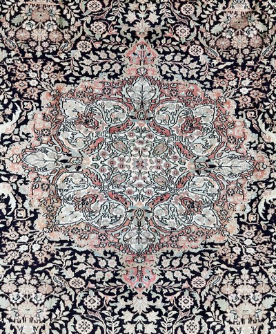 27049130c - Kaschmir, Indien, Ende 20.Jhd, merzerisierte Baumwolle, ca. 350 x 250 cm, EHZ: 2 ...