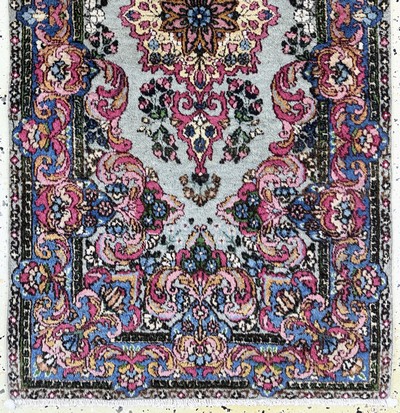 27049154b - 2 Lots Keschan & Kerman, Persien, Mitte 20.Jhd, Wolle auf Baumwolle, ca. 85 x 70 cm & ...