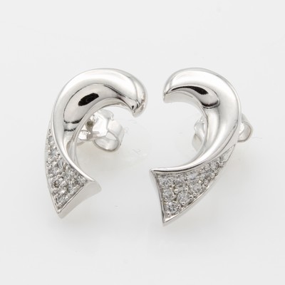 Image Paar Ohrstecker mit Brillanten, WG 585/000, geschwungene Form, Brill. zus. ca. 0.17 ct ...
