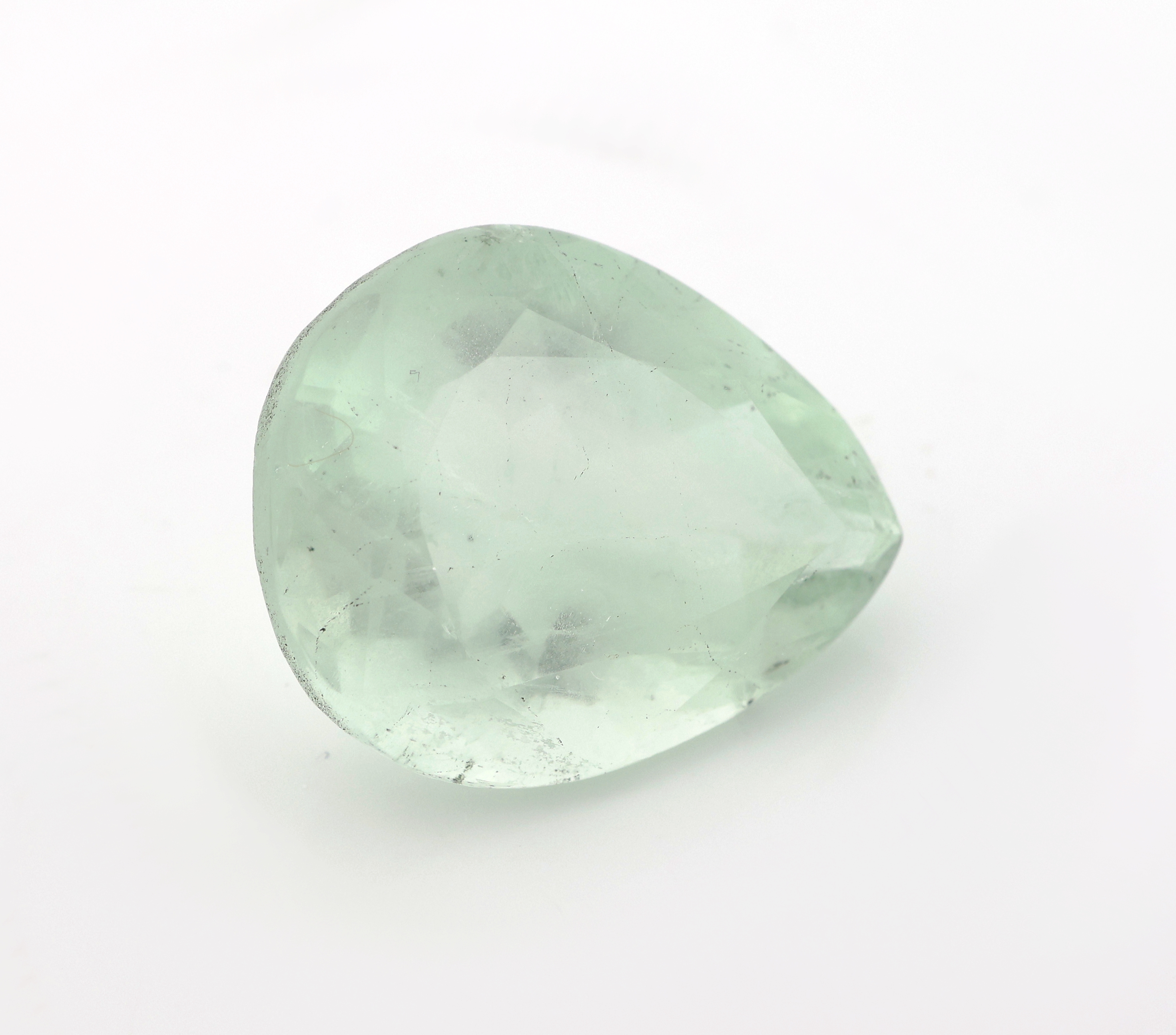 Detail a: Loser Aquamarin, ca. 31.03 ct, facett. Tropfen, ca. 22.44 x 18.44 x 12.17 mm