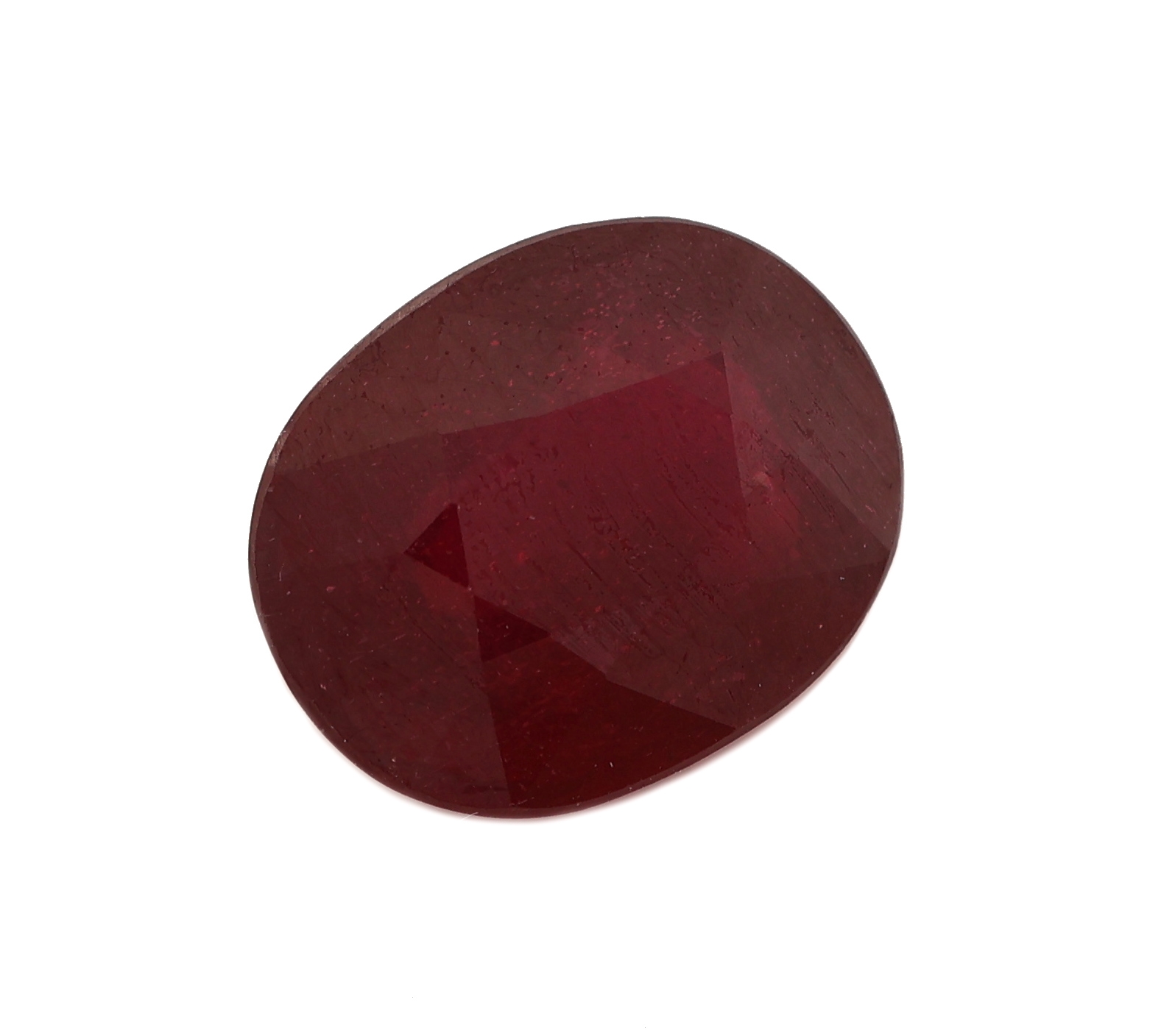 Detail a: Loser Rubin, ca. 6.39 ct, ovalfacett., ca. 12.33 x 9.85 x 5.67 mm, Purplish Red, Reinheitsbehandlung, Bleiglasfüllung, AGL- Expertise anbei