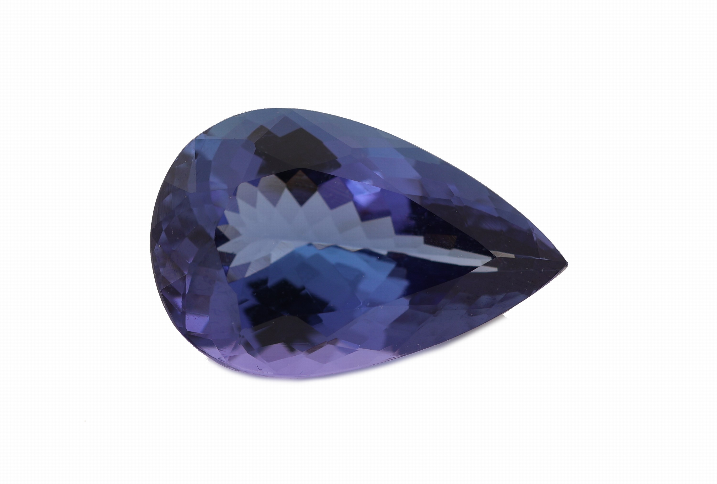 Image 27049256 - Loser Tansanit, ca. 5.91 ct, facett. Tropfen, ca. 15.34 x 10.00 x 6.12 mm Schätzpreis: ...