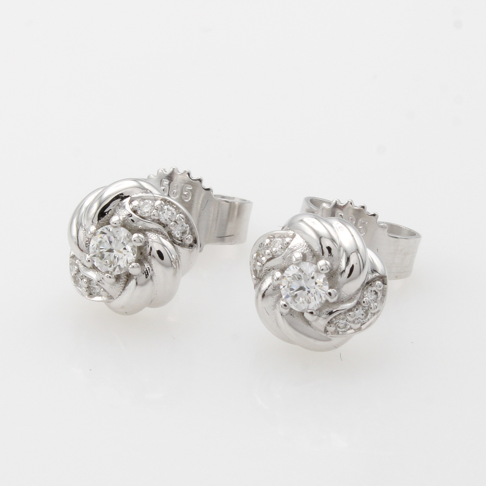 Image 27049262 - Paar Ohrstecker mit Brillanten, WG 585/000, 14 Brill. zus. ca. 0.18 ct Weiß/si, ...