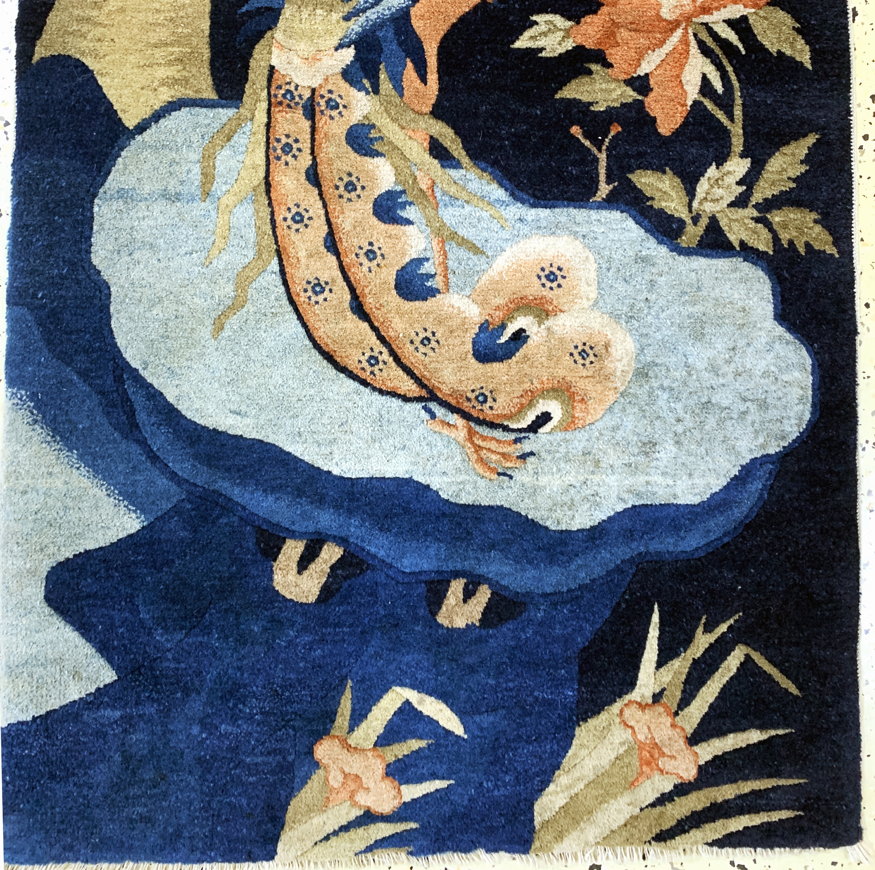 Detail c: Pao Tow"Phönyx"antik, China, um 1900, Wolle auf Baumwolle, ca. 130 x 70 cm, EHZ: 2