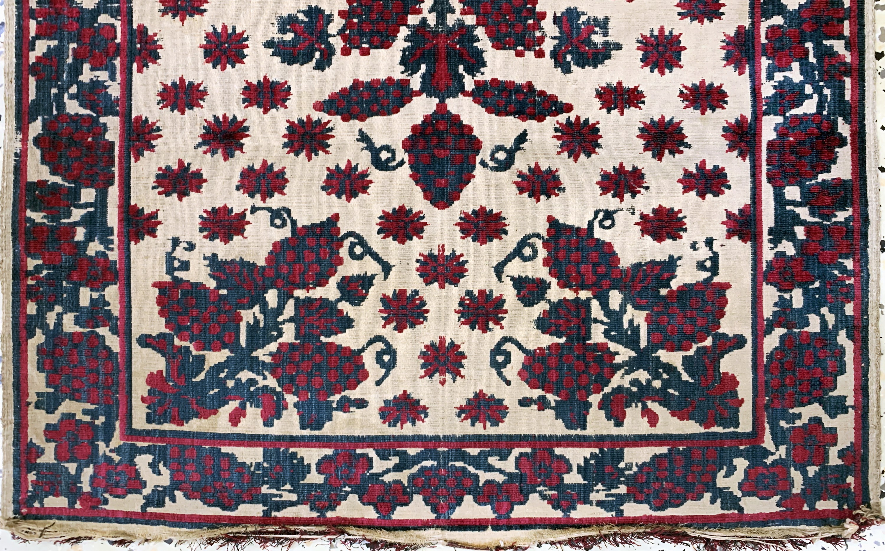 Detail c: Antike Osmanische Stickerei, 18.Jhd, Seidensamt, ca. 110 x 62 cm, EHZ: 2