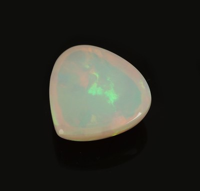 27049207a - Loser weißer Opal, ca. 9.19 ct, triangelf. Cabochon, Farbspiel in Grün und Blau, ca. ...