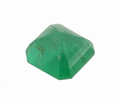 27049231b - Loser Smaragd, 3.21 ct, Emerald Cut, ca. 8.44 x 8.20 x 5.91 mm Schätzpreis: 1550, - EUR