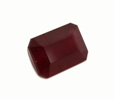 27049254a - Loser Rubin, ca. 9.28 ct, oktagonaler Treppenschliff, ca. 12.38 x 9.03 x 6.91 mm, ...
