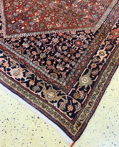 27049290a - Bidjar, Persien, Mitte 20.Jhd, Wolle auf Baumwolle, ca. 290 x 160 cm, EHZ: 1-2 ...