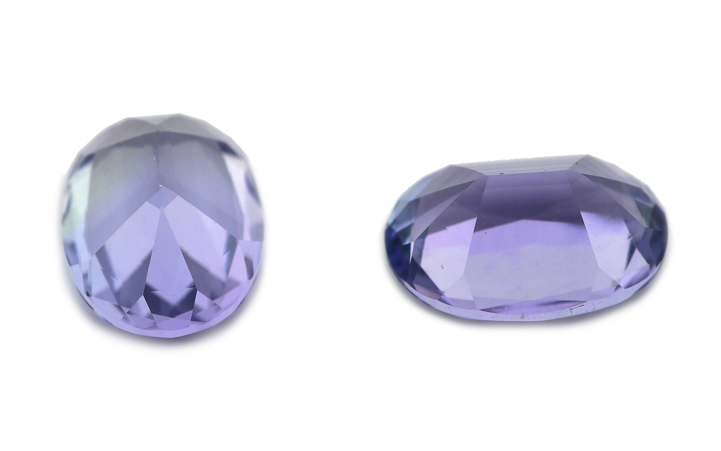 Detail a: lot 2 lose ovalfacett. Tansanite, zus. ca. 1.73 ct
