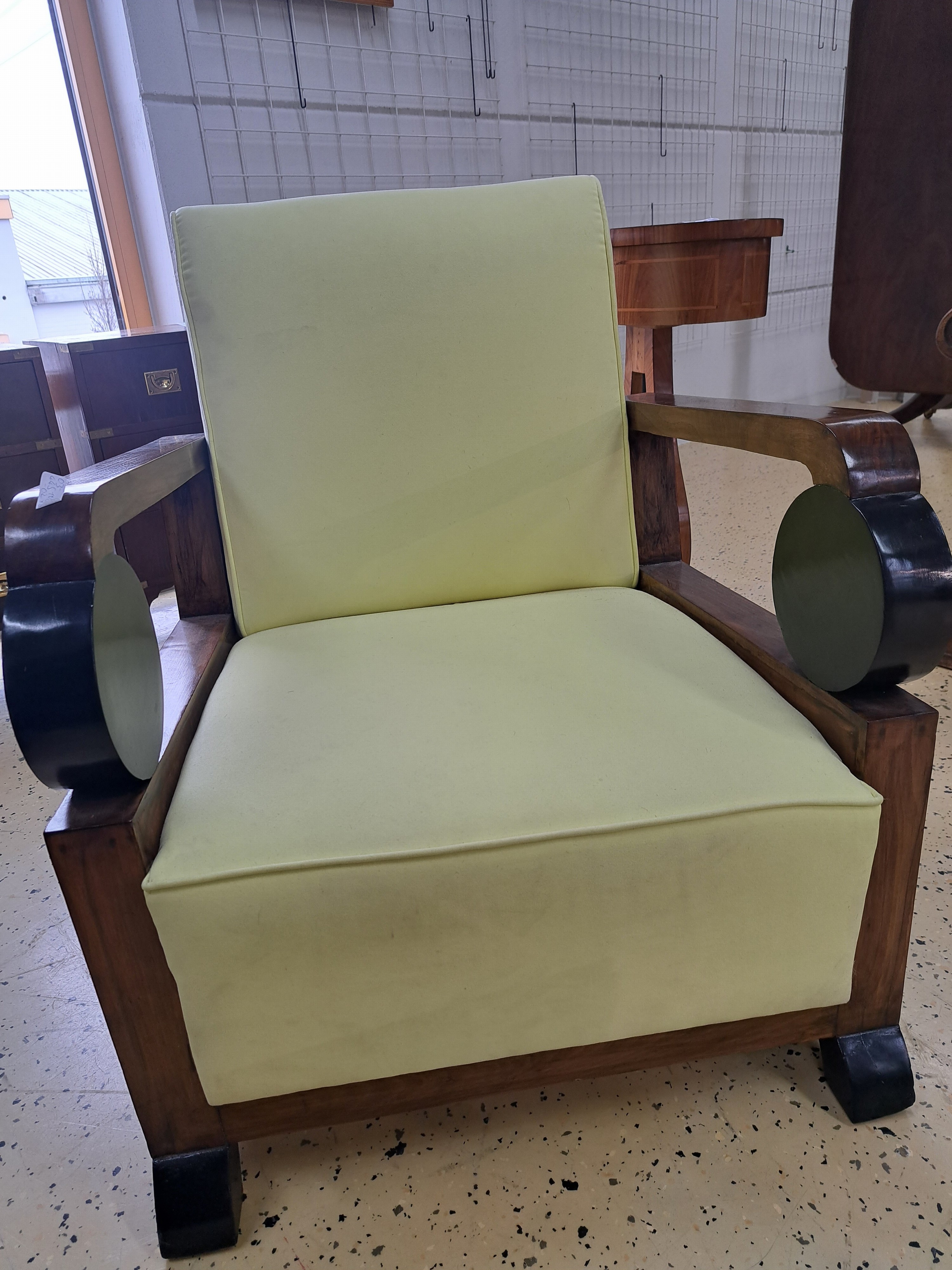 Detail l: Pair of Art Deco armchairs or club chairs, around 1920/30s, walnut, light yellow fabric covers on the secondary, geometric style elements partly ...
