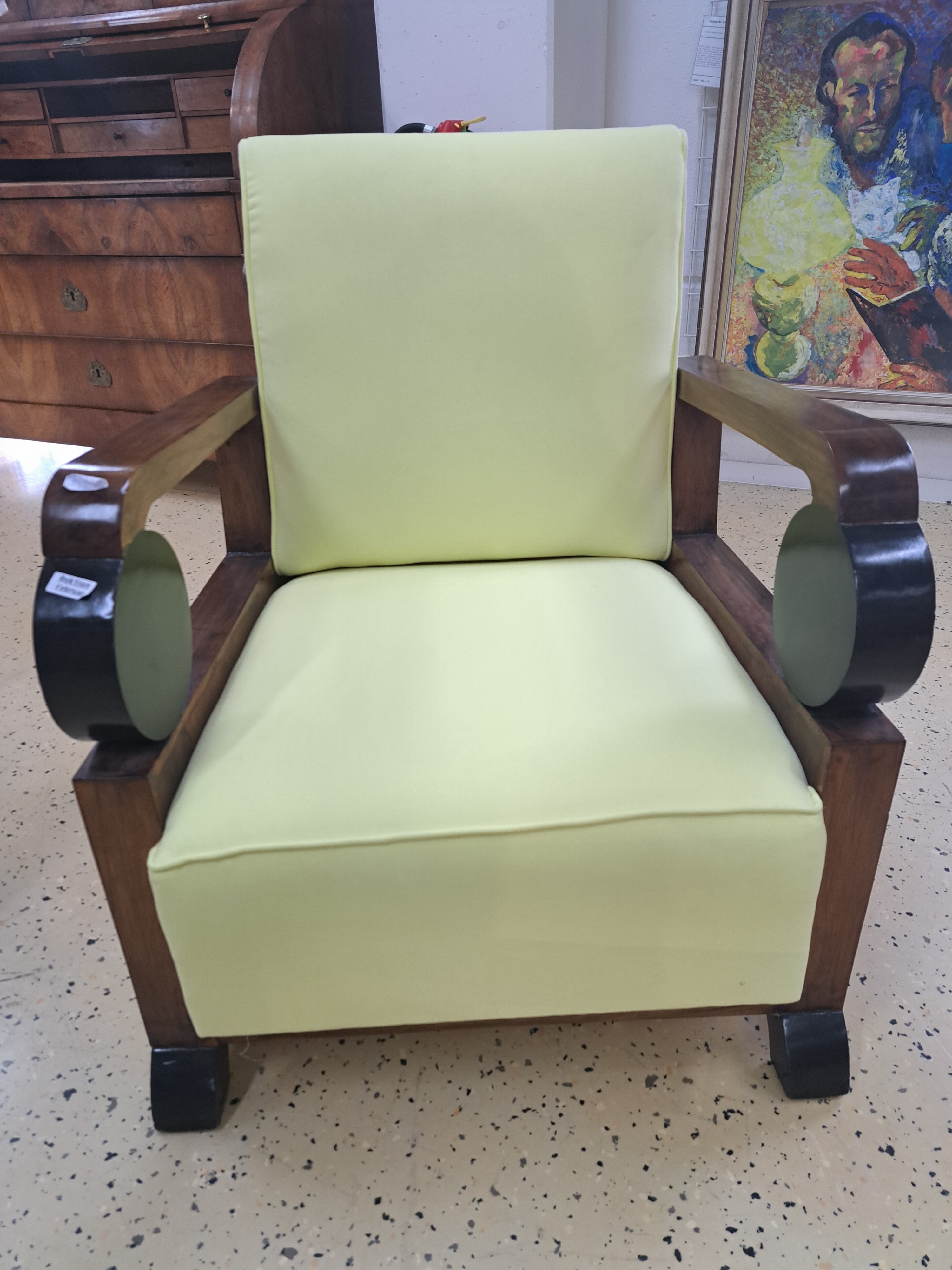 Detail m: Pair of Art Deco armchairs or club chairs, around 1920/30s, walnut, light yellow fabric covers on the secondary, geometric style elements partly ...