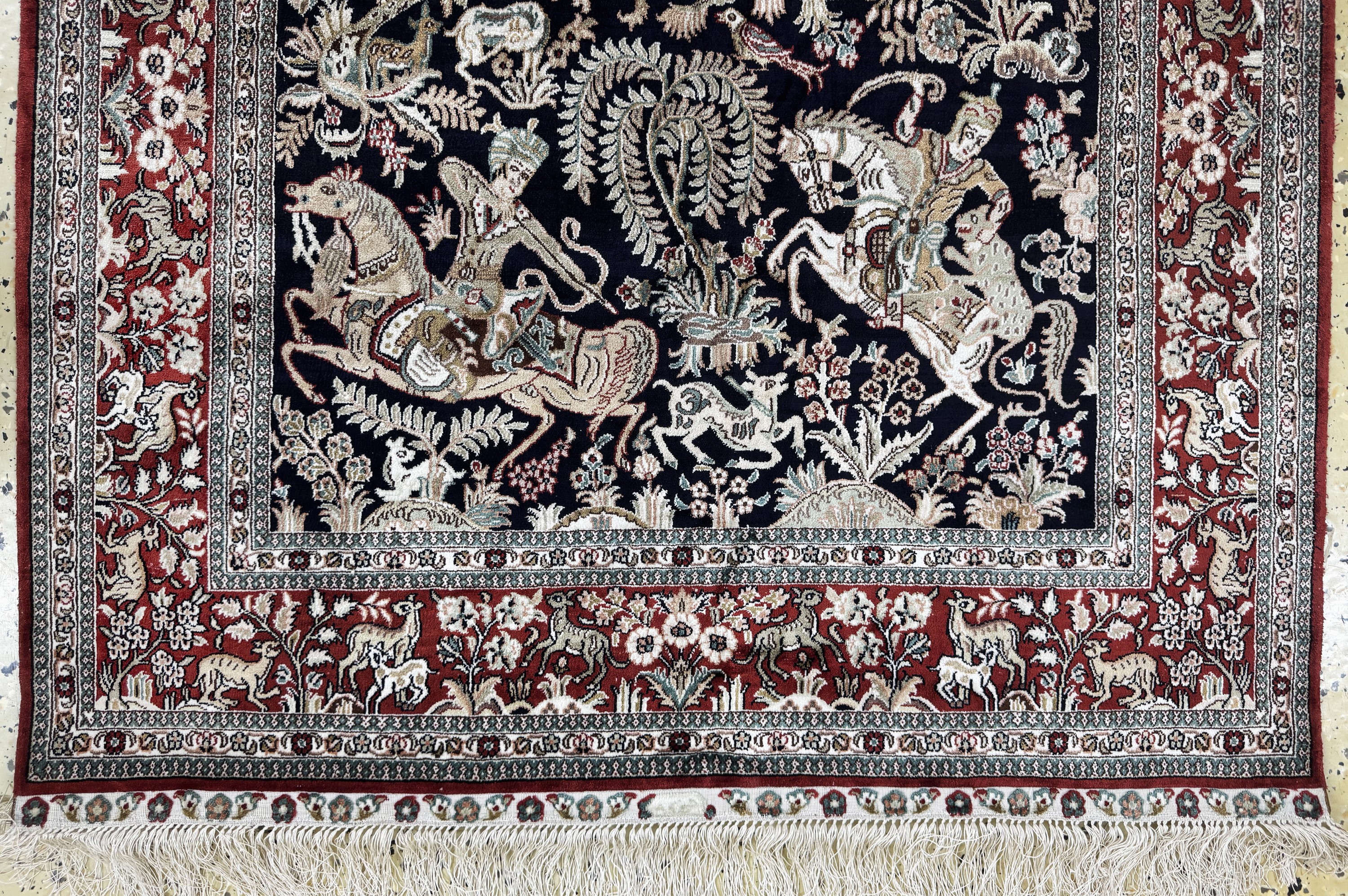 Detail c: Ghom Seide fein, China, Ende 20.Jhd, reine Naturseide, ca. 157 x 93 cm, ca. 1,0 Mio. Kn/qm, EHZ: 1-2