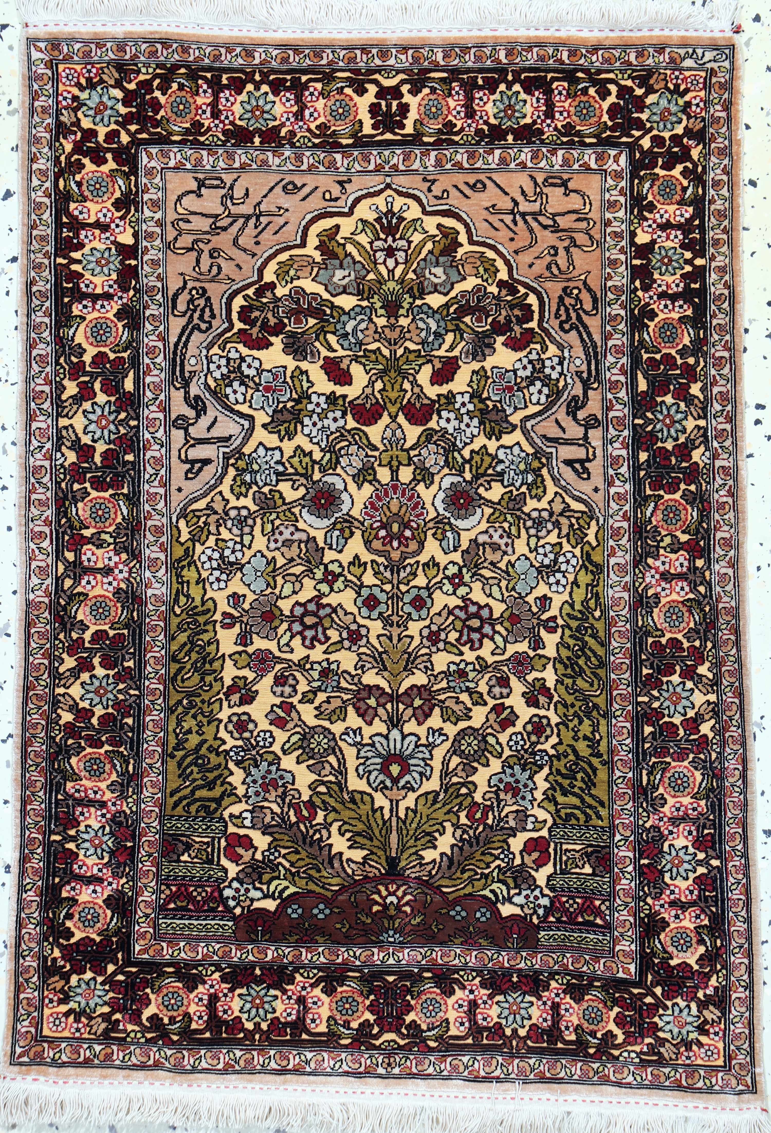 Image 27049384 - Hereke Seide fein, sign., Türkei, Ende 20.Jhd., reine Naturseide, ca. 75 x 54 cm, ...