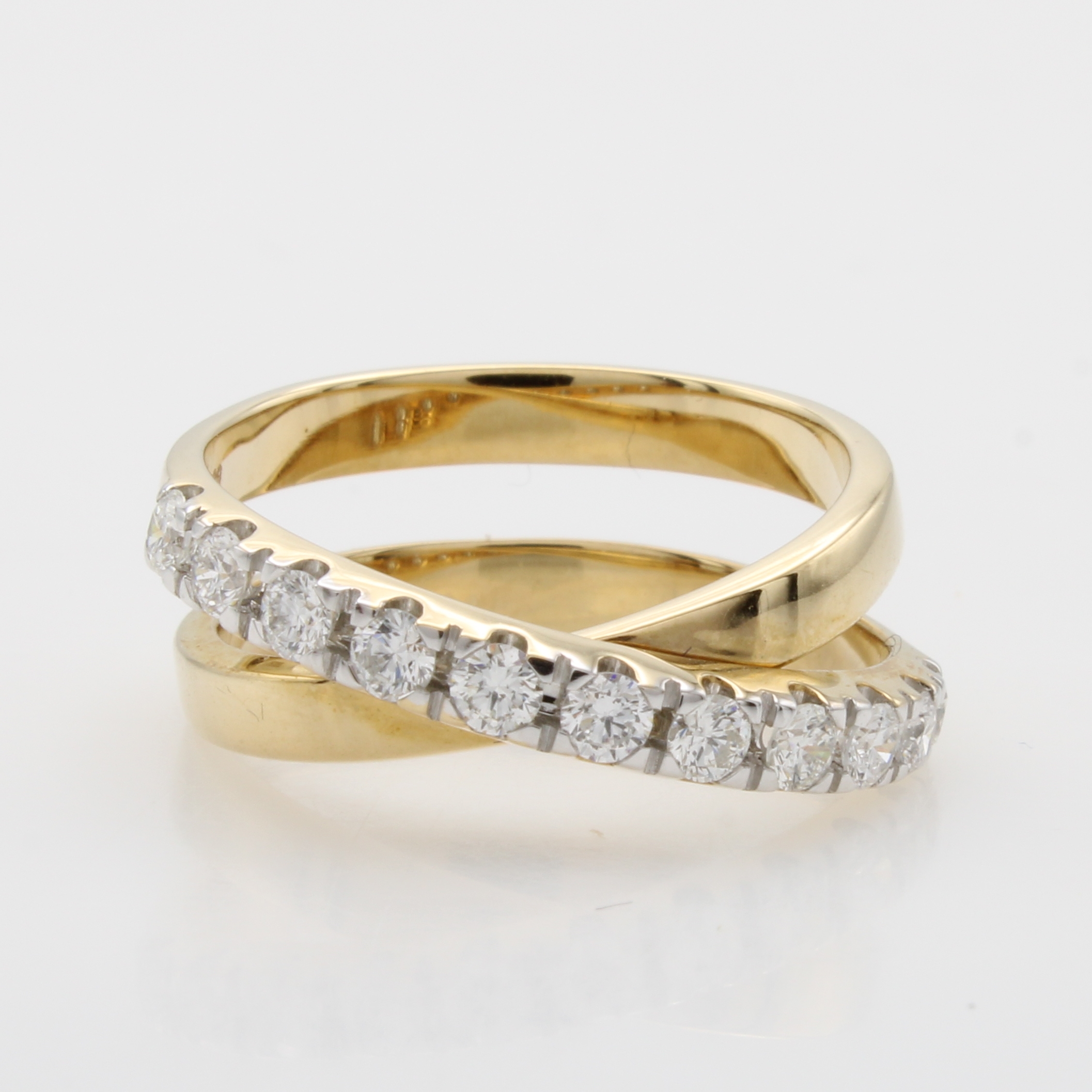 Image 27049391 - Ring mit Brillanten, GG 585/000, Brill. zus. ca. 0.50 ct Weiß/si, 2-rhg., überkreuzte ...