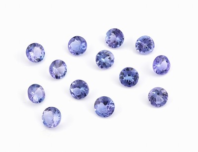 Image Lot lose Tansanite, zus. ca. 6.12 ct, rundfacett. Schätzpreis: 1480, - EUR