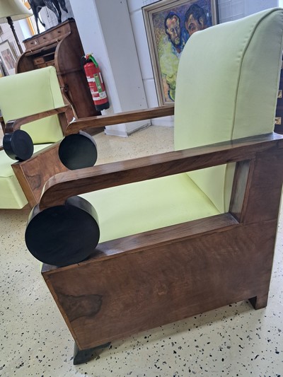 27049348i - Paar Armlehn- bzw. Clubsessel des Art Deco, um1920/30er, Nußbaum, hellgelbe ...