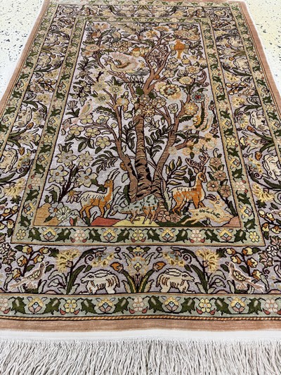 27049381e - Hereke Seide fein, sign., Türkei, Ende 20.Jhd., reine Naturseide, ca. 110 x 75 cm, ...