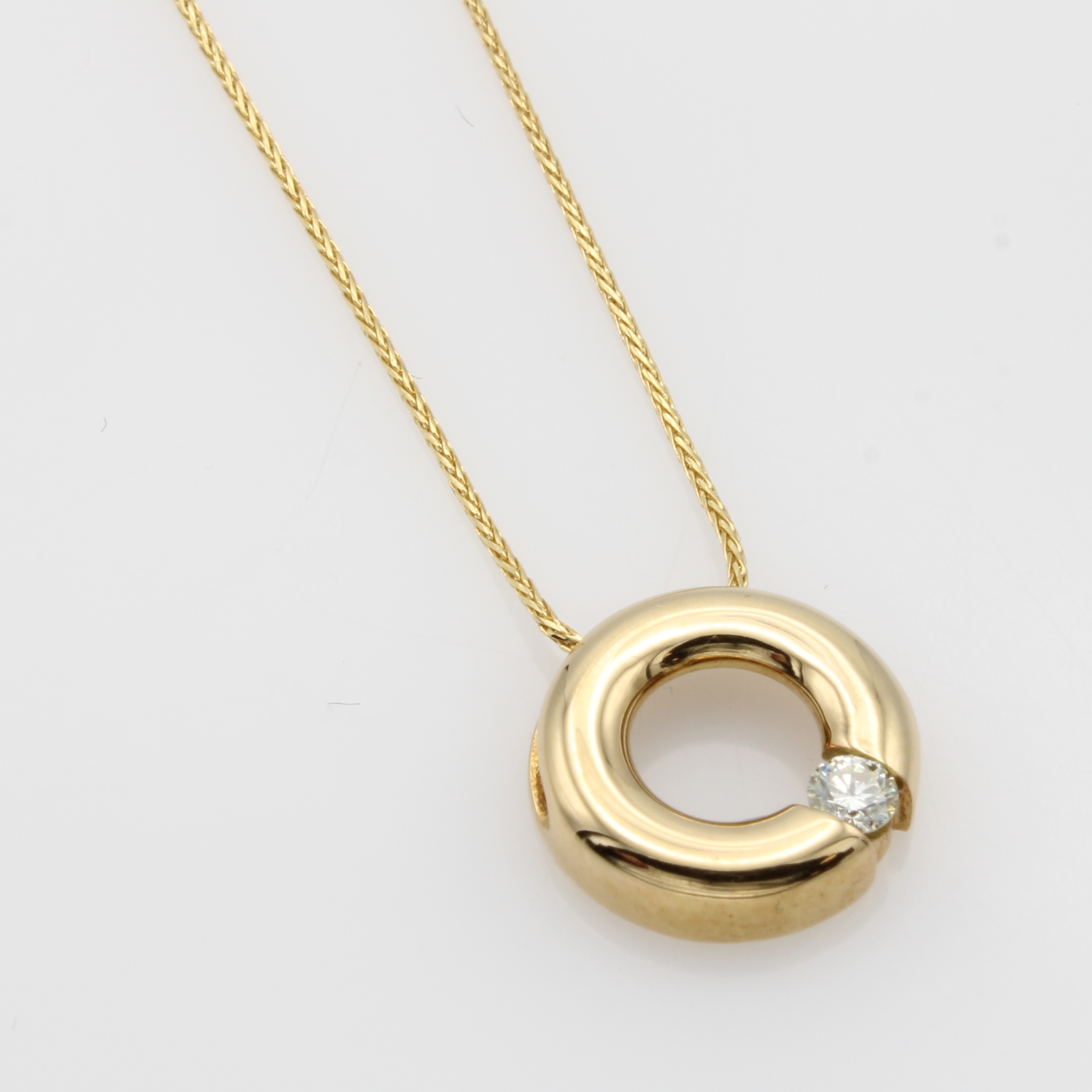 Image 27049400 - Anhänger mit Brillant an Kette, GG 585/000, Kreisform, Brill. ca. 0.09 ct ...