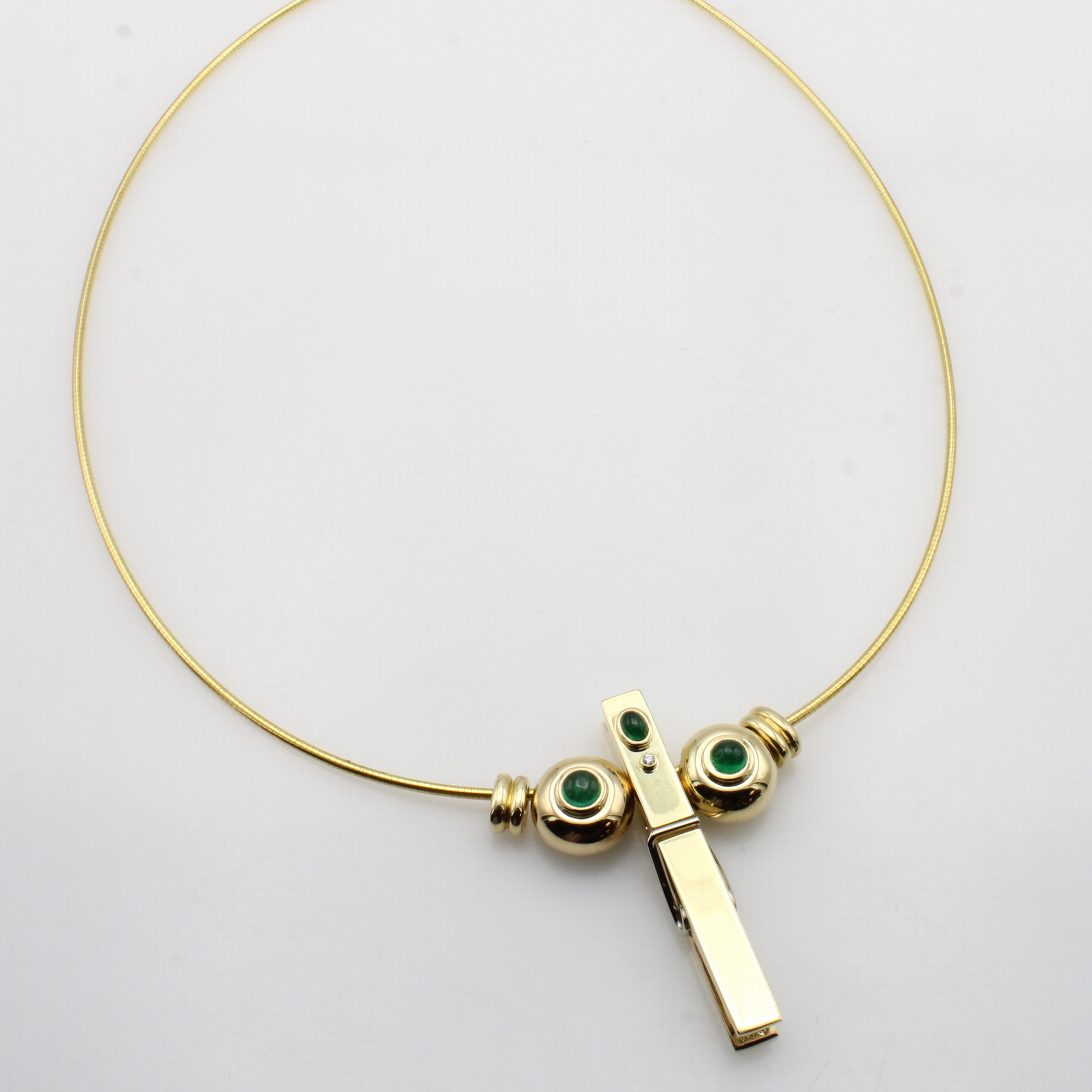 Image 27049478 - Collier mit Smaragdanhängern und Brillant, GG 585/000, 2 runde Anhänger mit Smaragd- ...