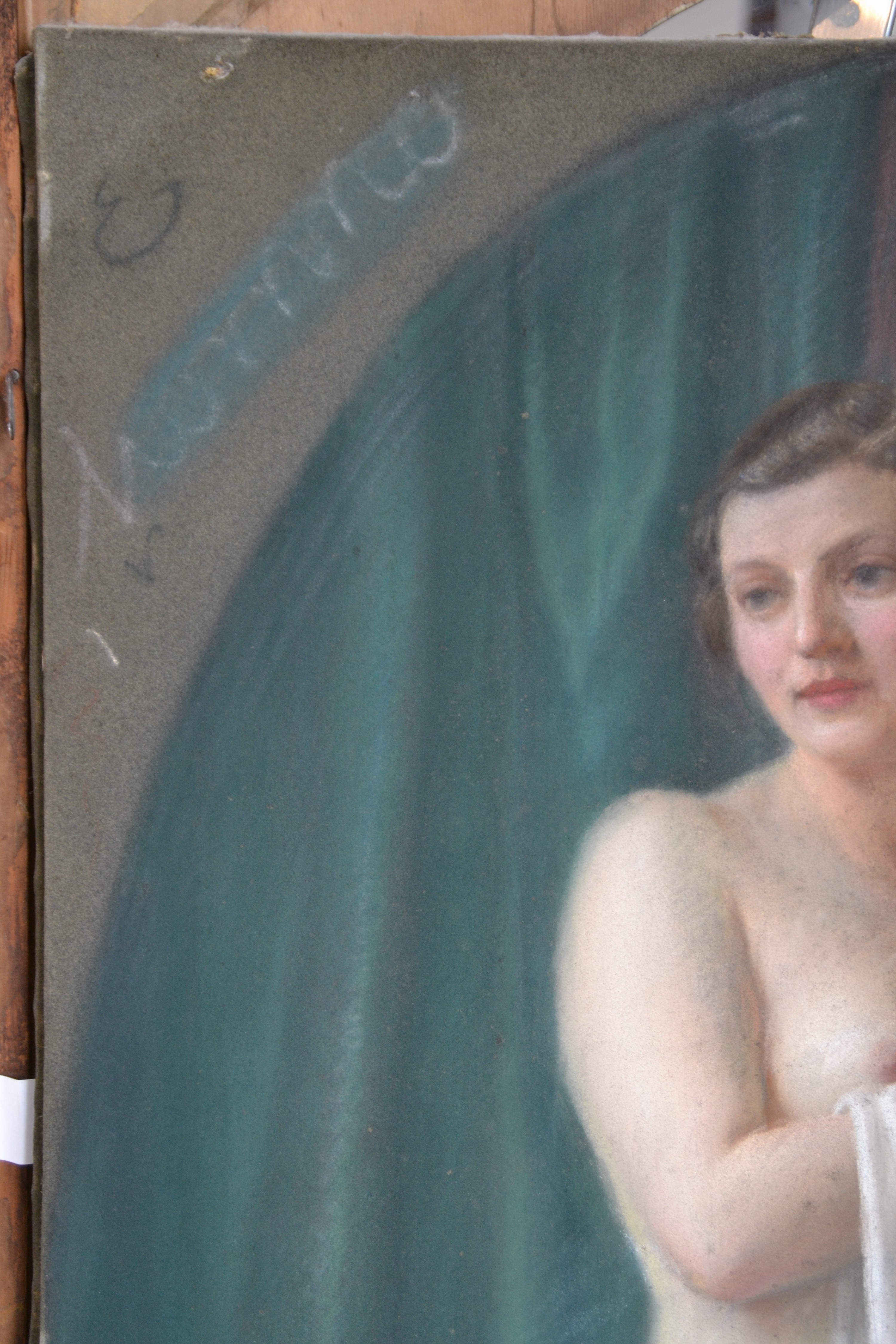 Detail c: Vit Skala, 1883-1967 Prag, Pastell auf Leinwand, stehender weiblicher Akt im Boudoir, schwer lesbar signiert, rückwärtige Abdeckplatte innen ...