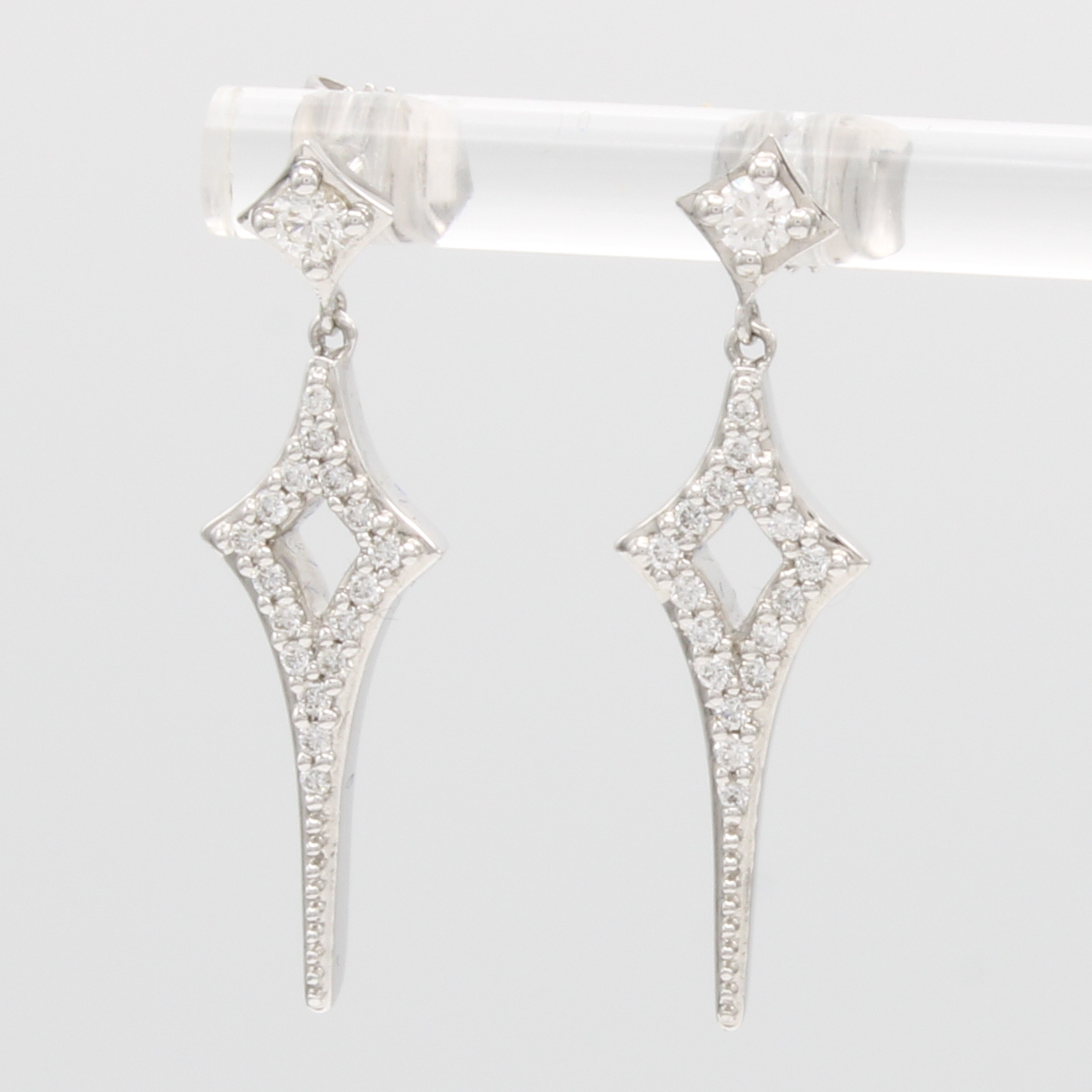 Image 27049488 - Paar Ohrstecker mit Brillanten, WG 585/000, Brill. zus. ca. 0.40 ct Weiß/si, ...