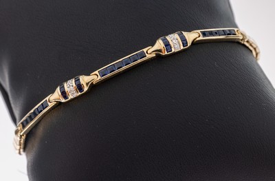 Image 14 kt Gold Saphir-Brillant-Armband, GG 585/000, 30 Saphir-Carrees zus. ca. 0.50 ct, 6 ...