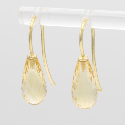 Image Paar Ohrhaken mit Citrinen, GG 750/000, fac.Citrinpampeln Schätzpreis: 1100, - EUR