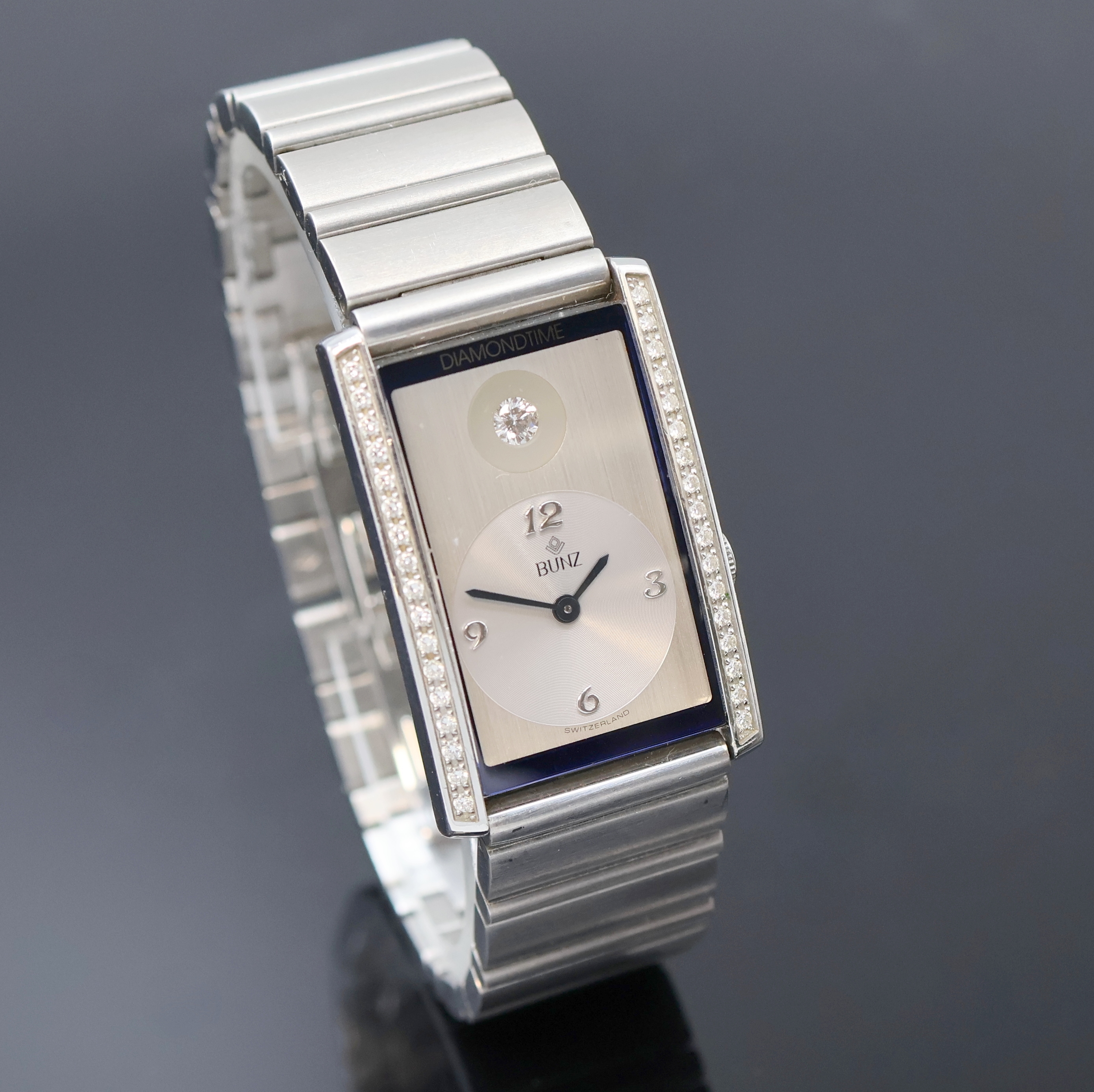 Detail b: BUNZ ausgefallene Armbanduhr Diamondtime, Schweiz um 2005, quarz, Edelstahl inkl. Gliederband m. dopp. Faltschl., Boden 4-fach verschr., Geh. sowie ...